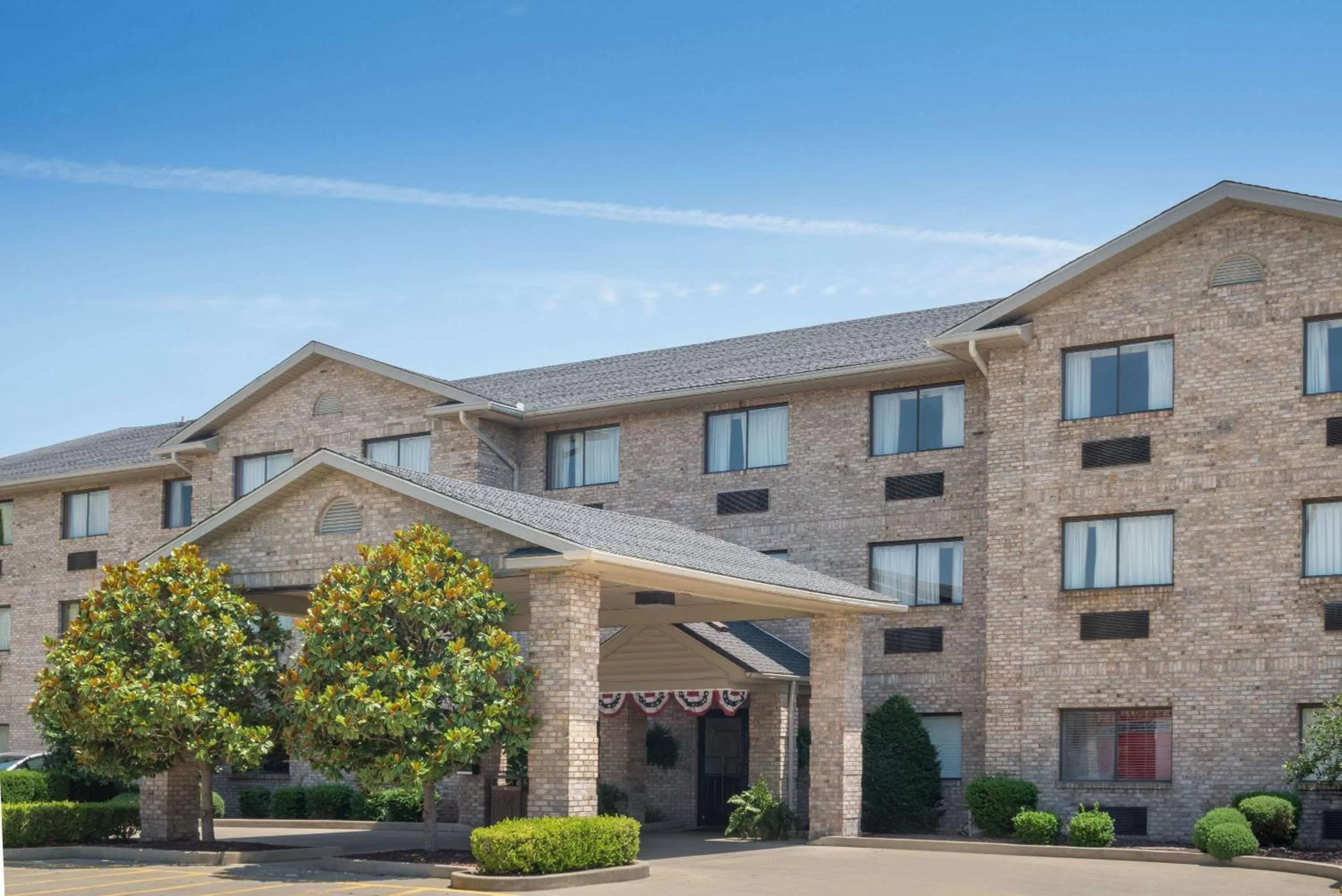 Property building in Ramada by Wyndham Catlettsburg Ashland