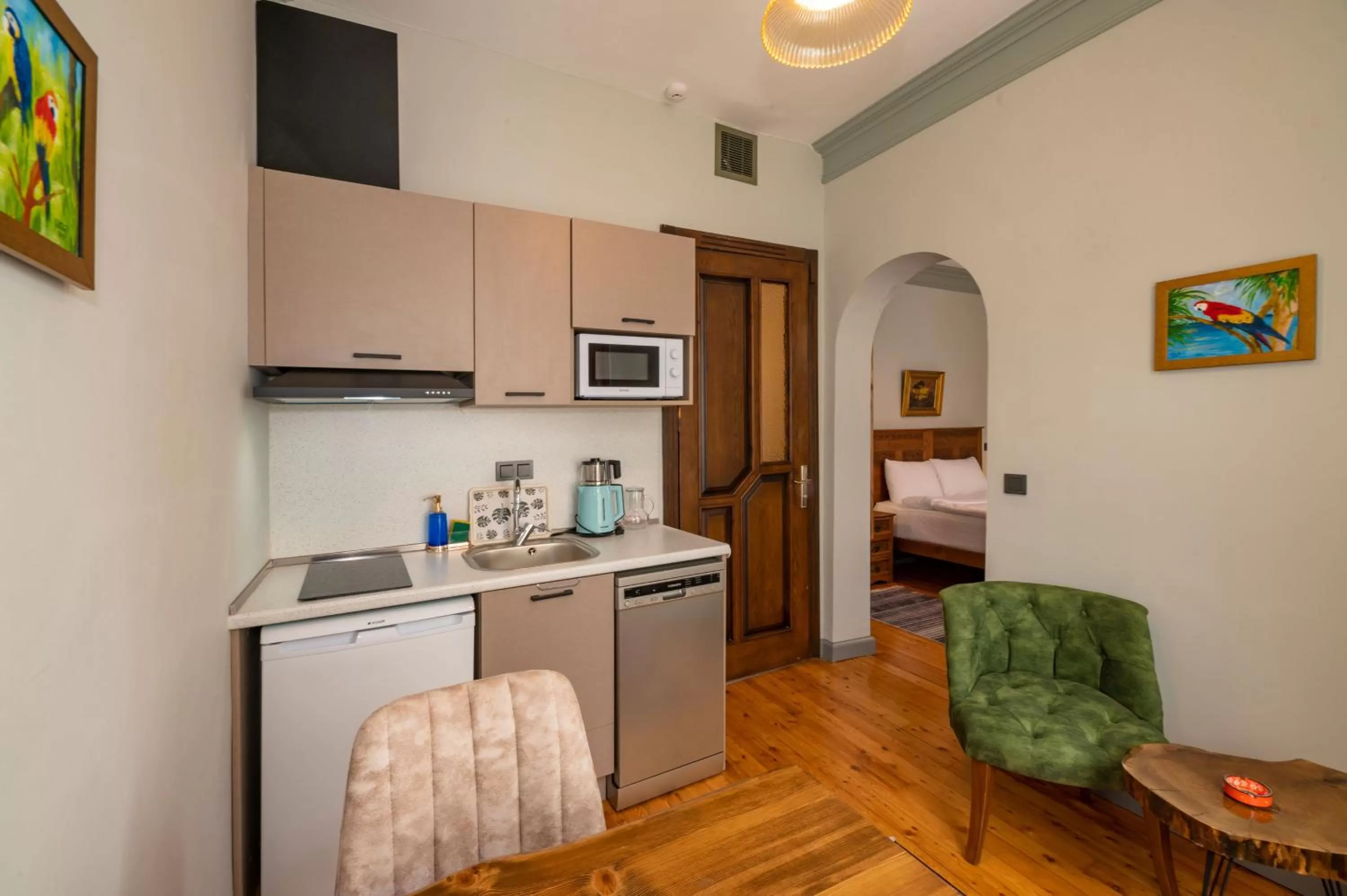 Kitchen or kitchenette in O'Pera Okanlı Suites