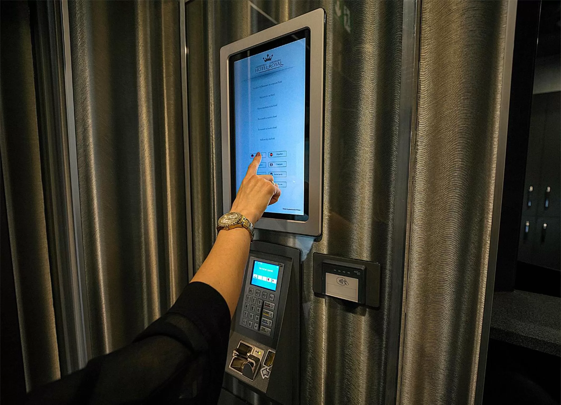 Business facilities in Hotel Royal