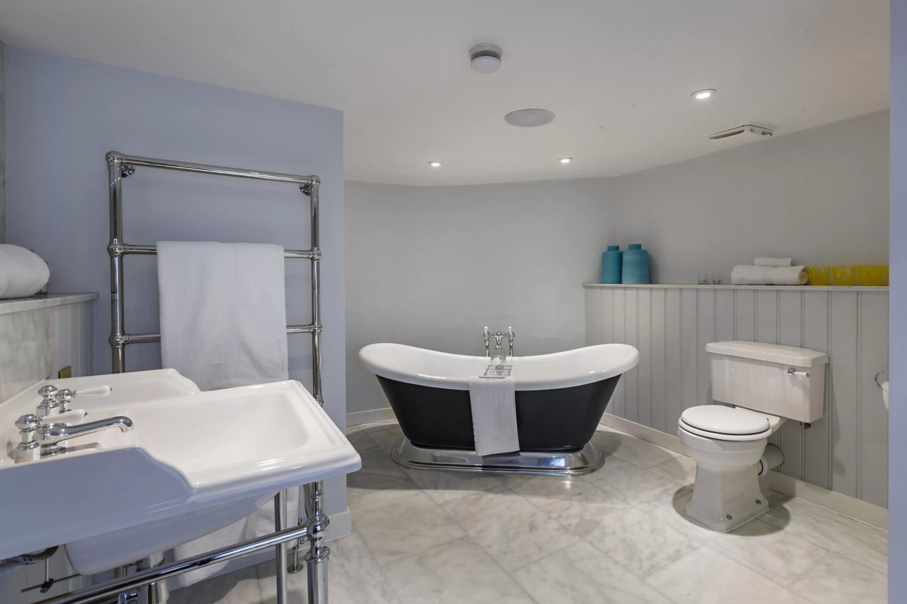 Bathroom in The Assembly House in central Norwich