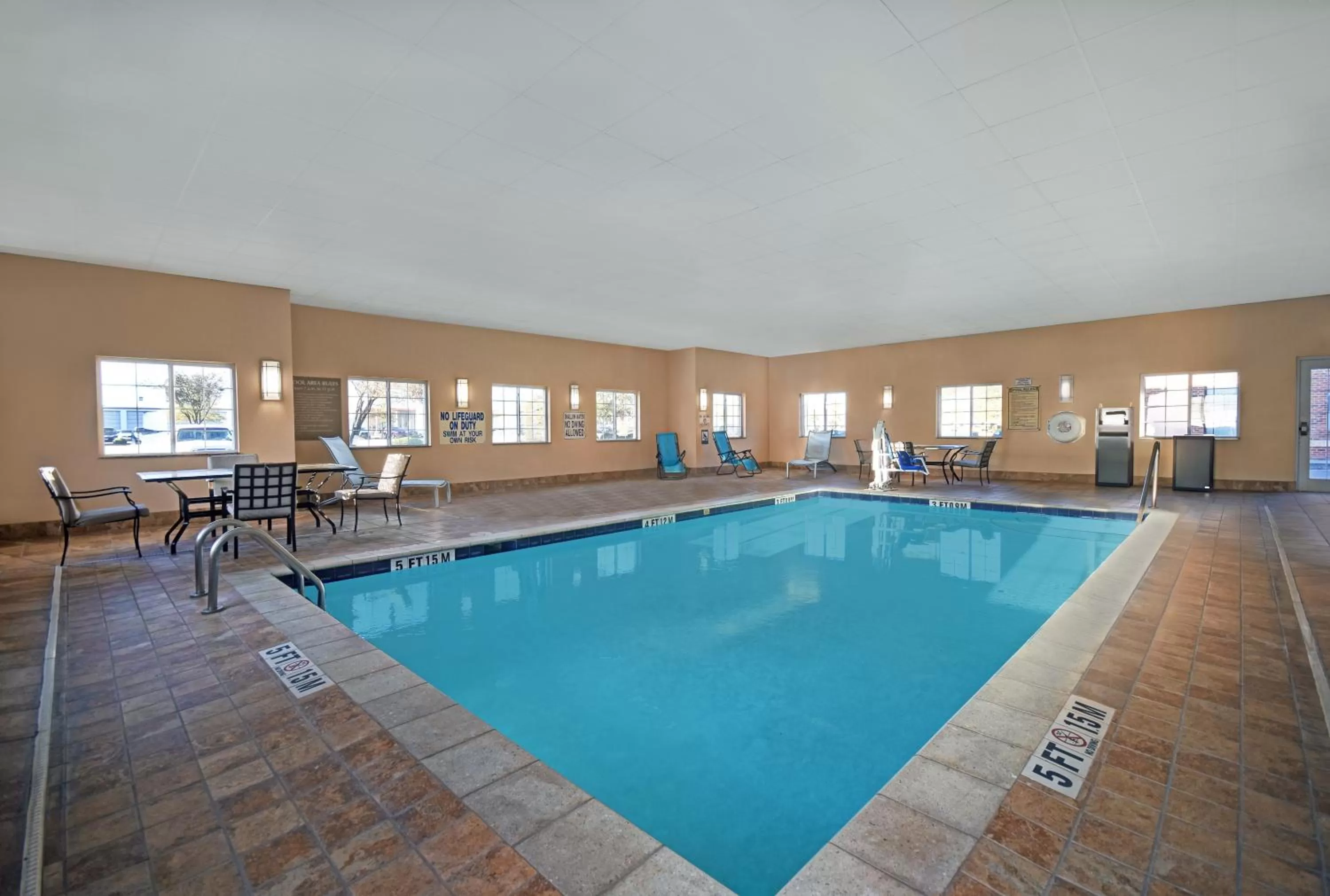 Swimming pool in Candlewood Suites Sumter by IHG