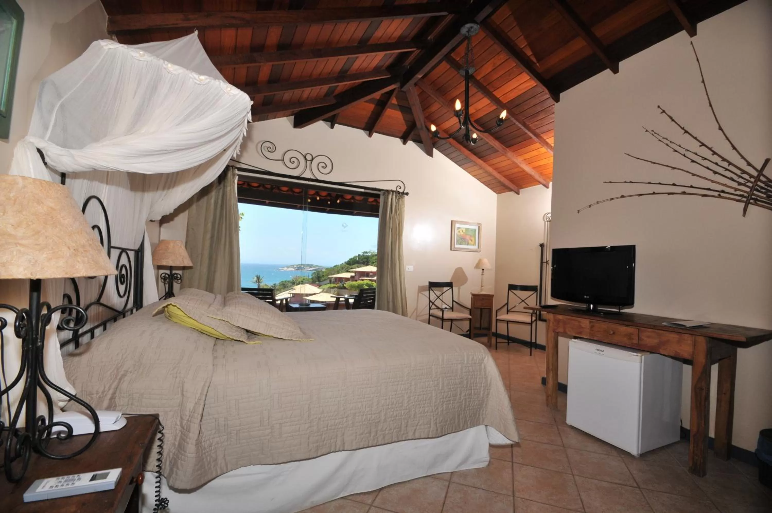 Photo of the whole room, Bed in Aguabúzios Hotel