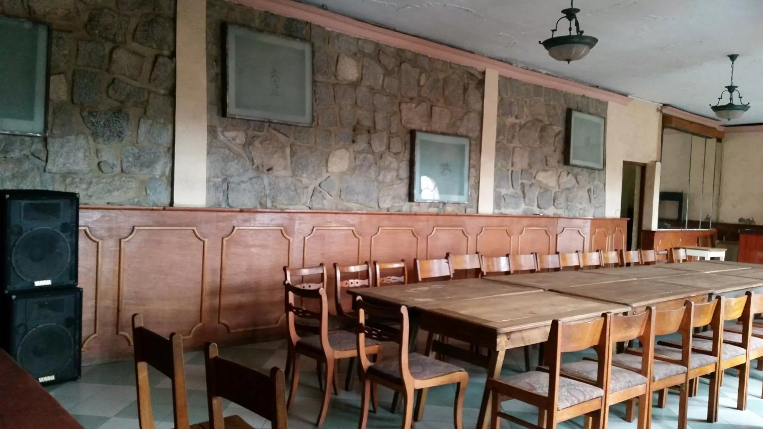 Banquet/Function facilities in Relais De La Haute Ville Tana