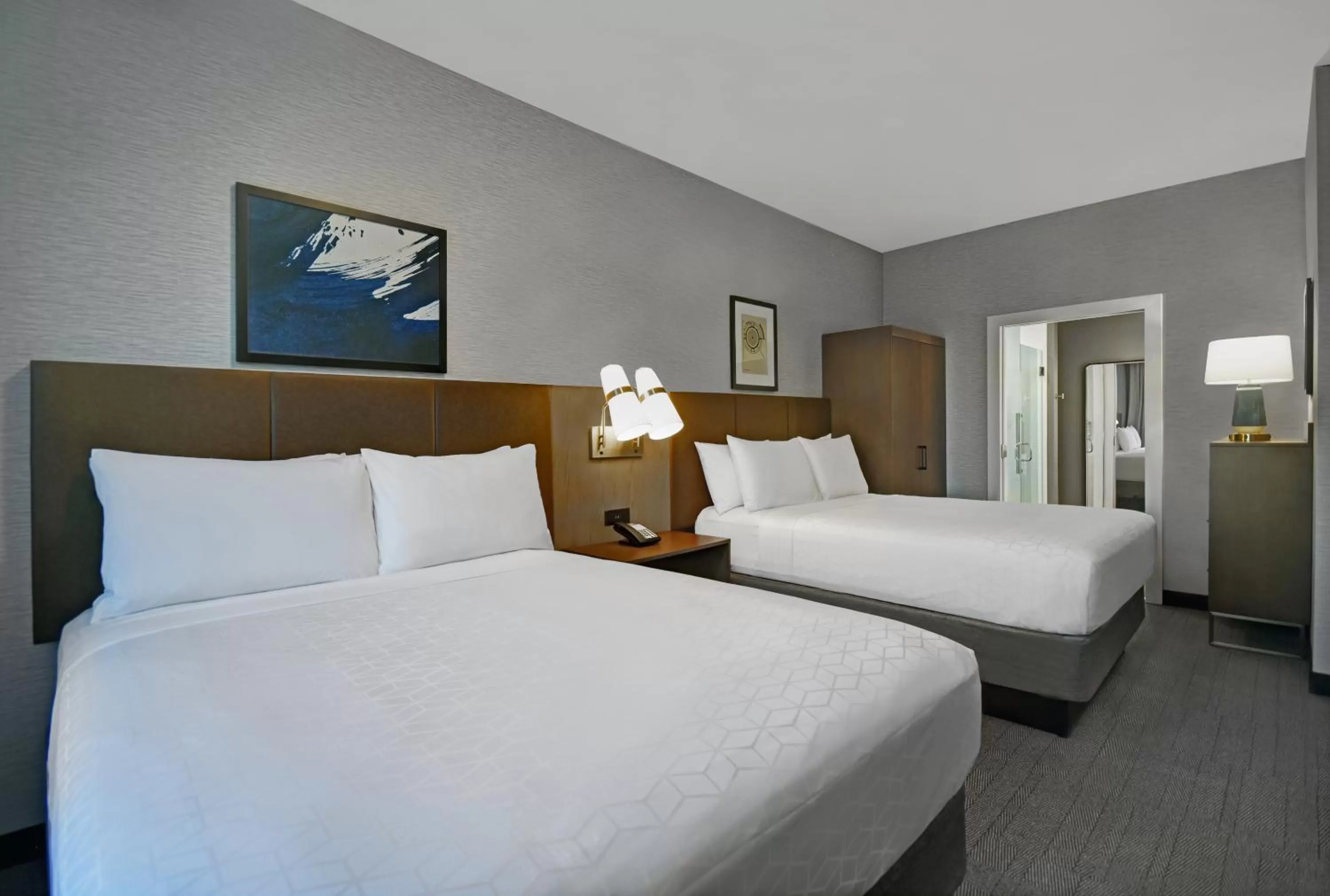 Photo of the whole room, Bed in Staybridge Suites - Houston - Galleria Area by IHG