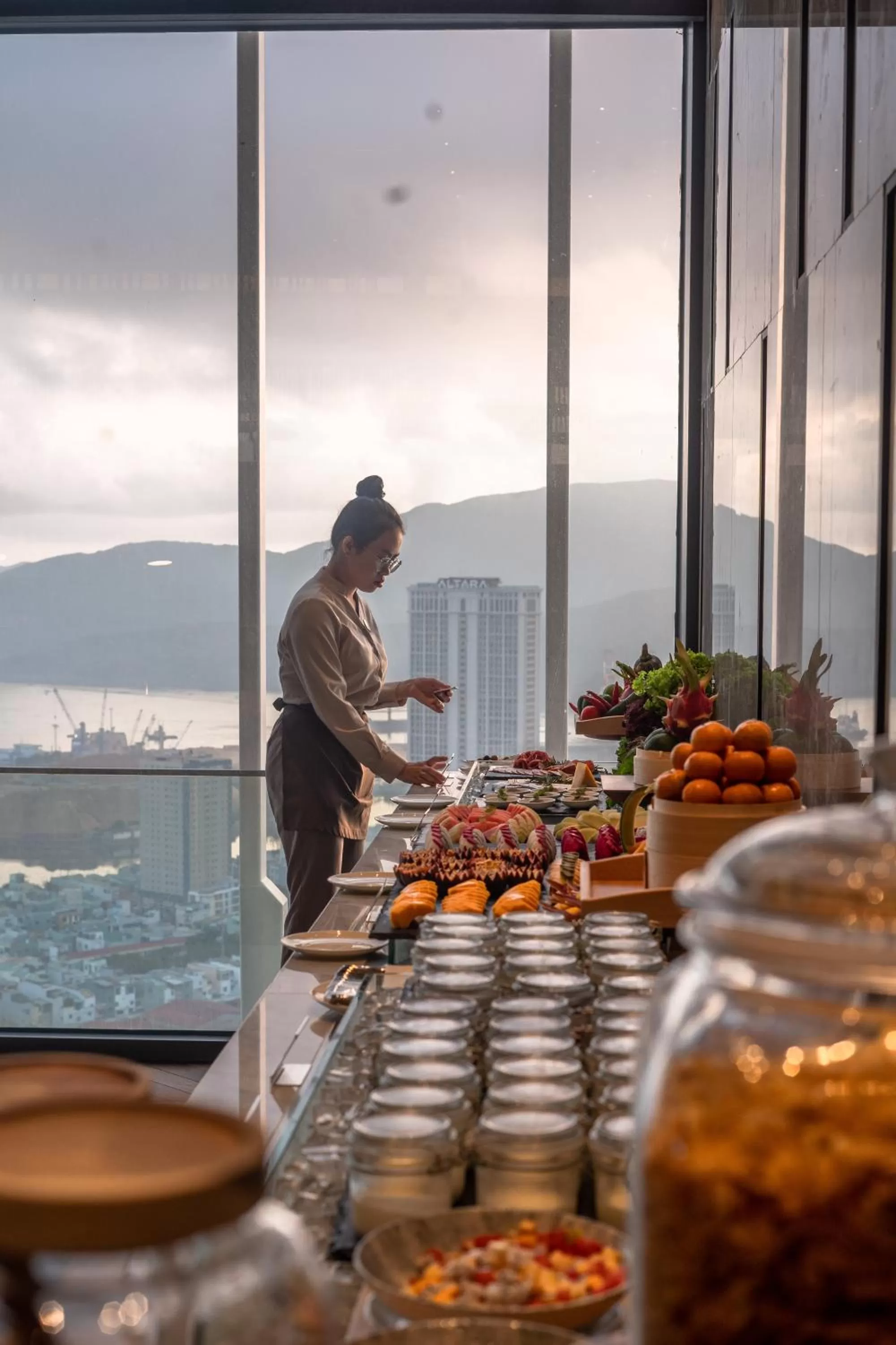 Restaurant/places to eat in Grand Hyams Hotel - Quy Nhon Beach