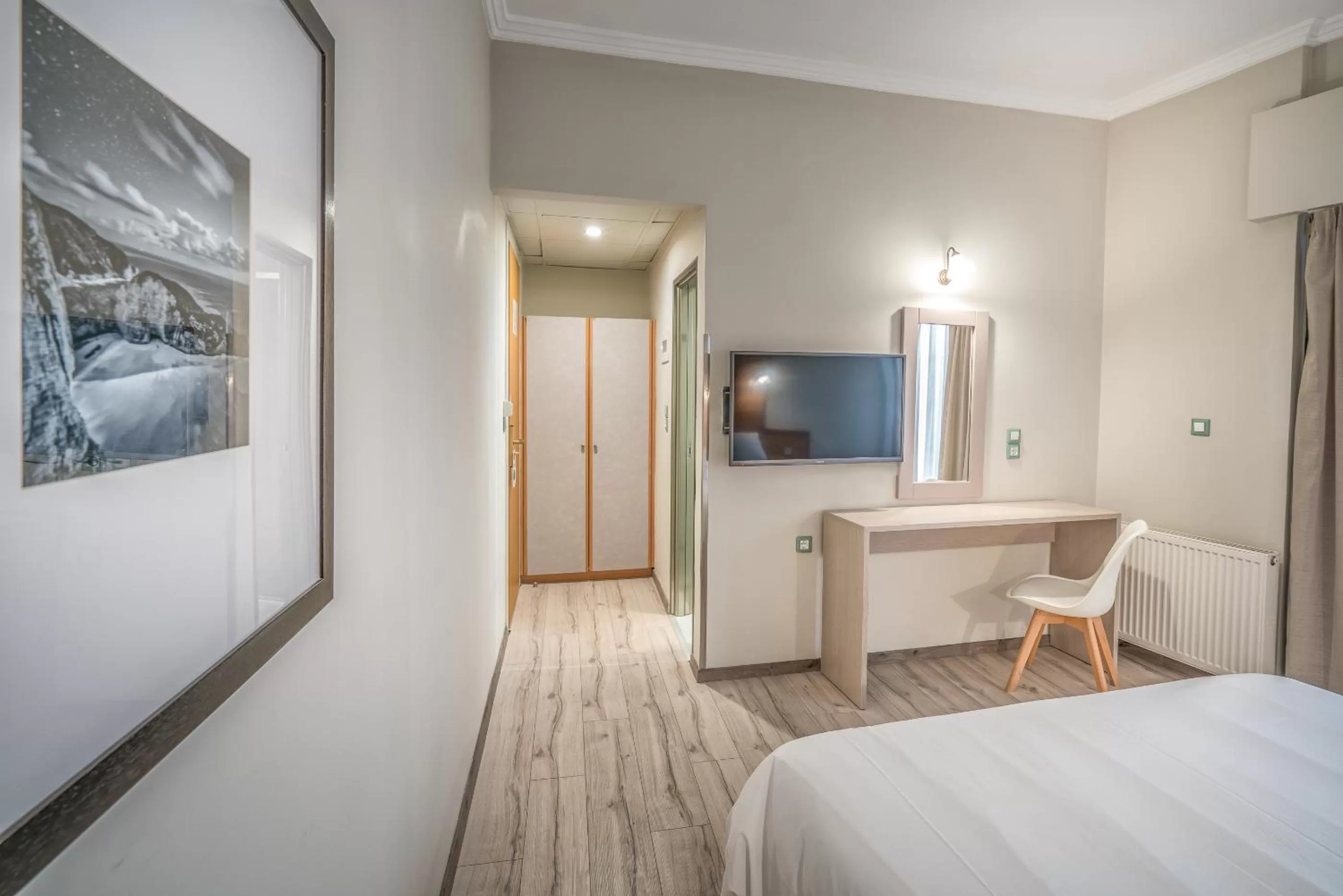 Other, Bed in Phoenix Hotel