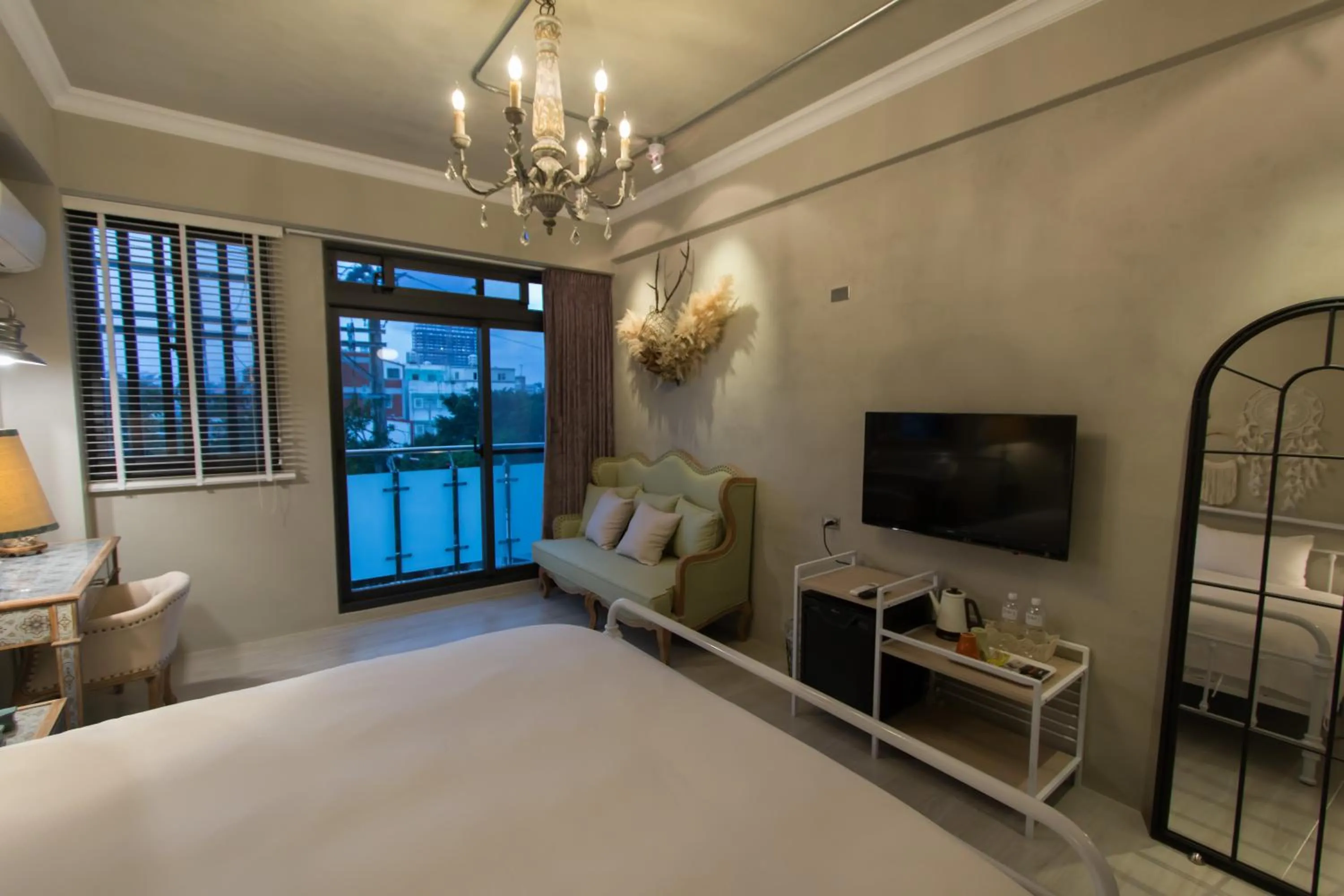 Photo of the whole room, Bed in We Love Inn