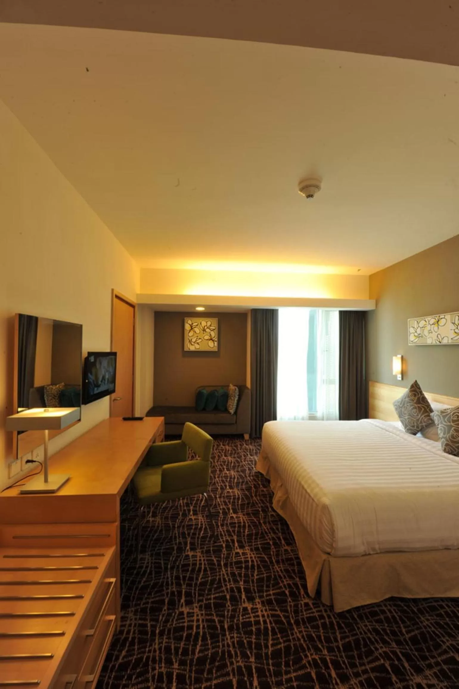 Photo of the whole room, Bed in The Everly Putrajaya