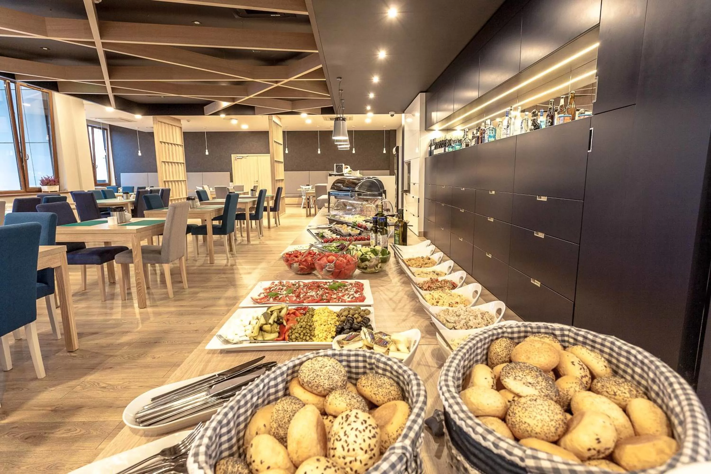 Restaurant/places to eat in Hotel Zatoka