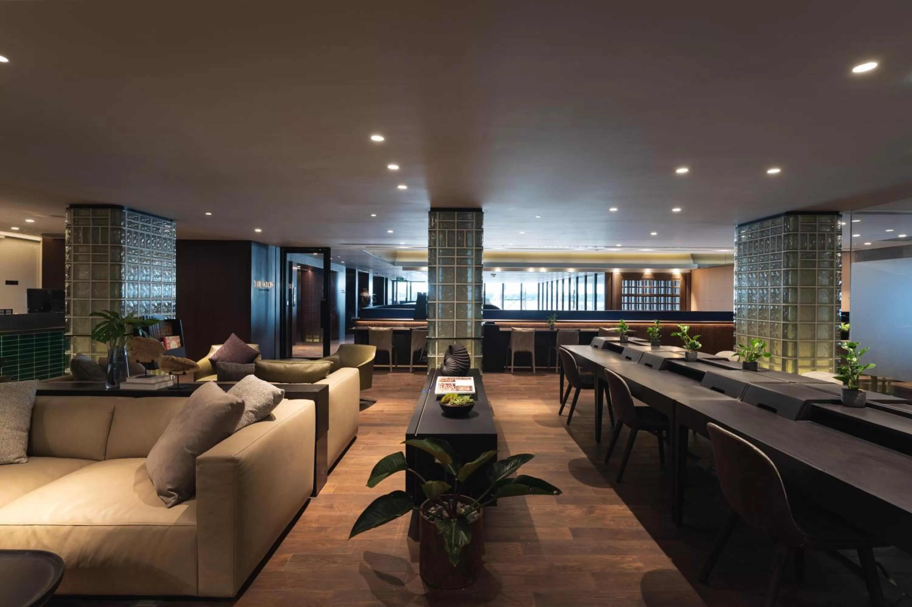 Business facilities in Hotel KVL