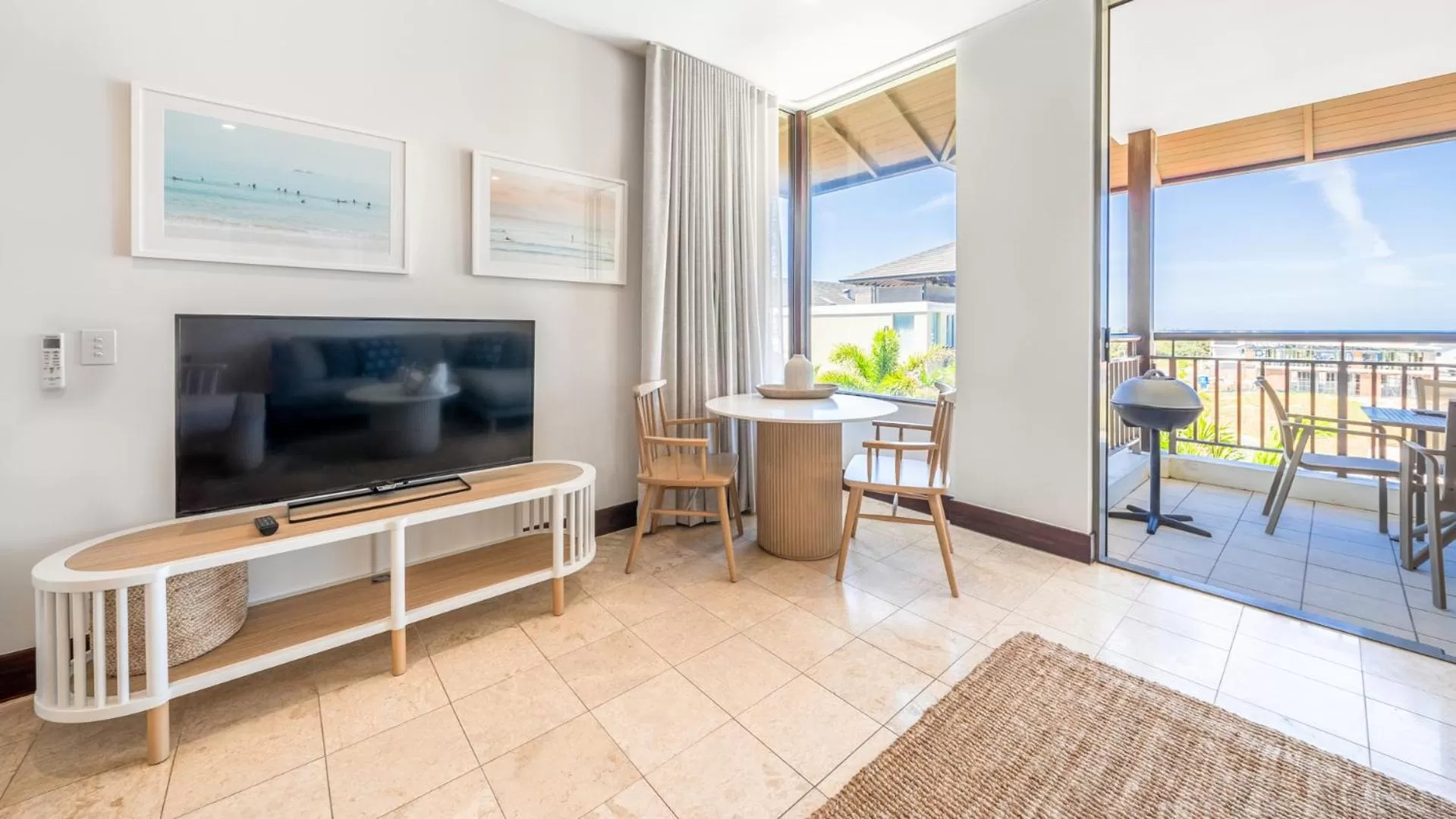 TV and multimedia in Oaks Casuarina Santai Resort