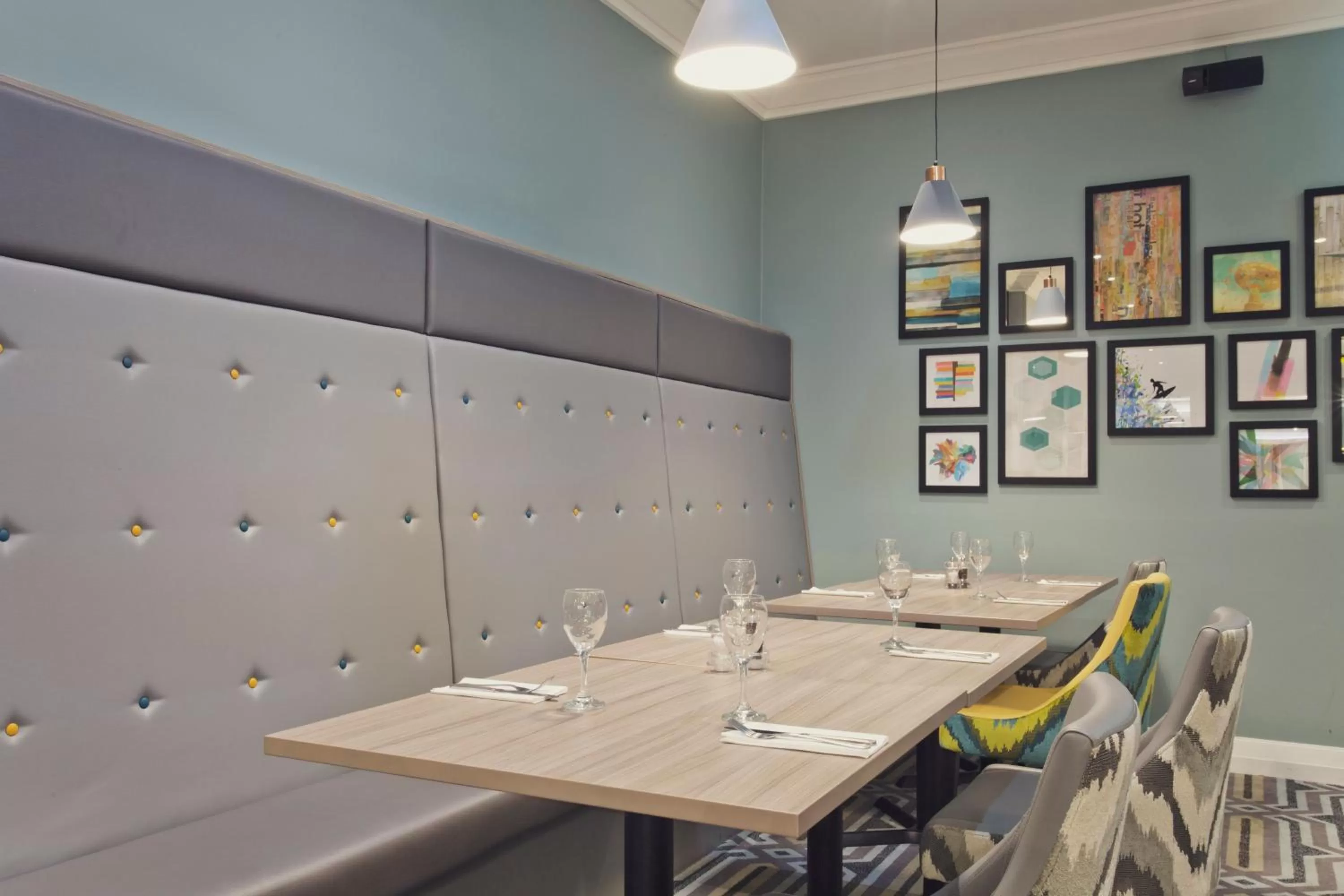 Restaurant/places to eat in Holiday Inn Newcastle Gosforth Park by IHG