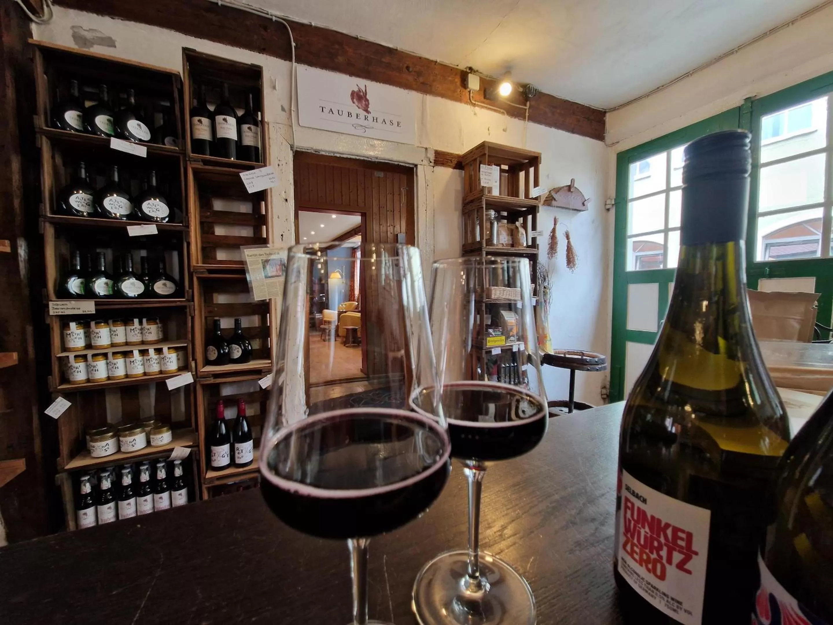 On-site shops in Laurentius Boutique-Hotel & Restaurant