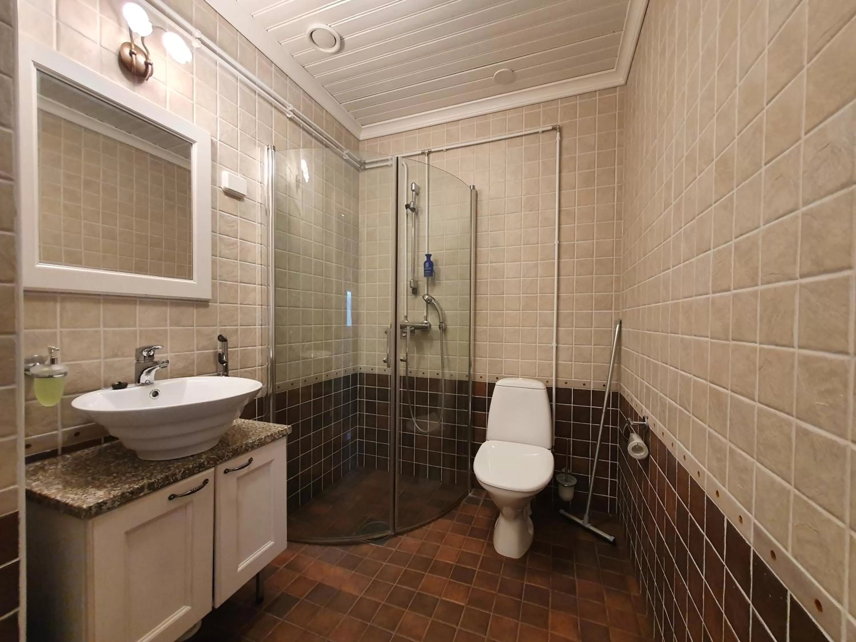 Bathroom in B&B Lomamokkila