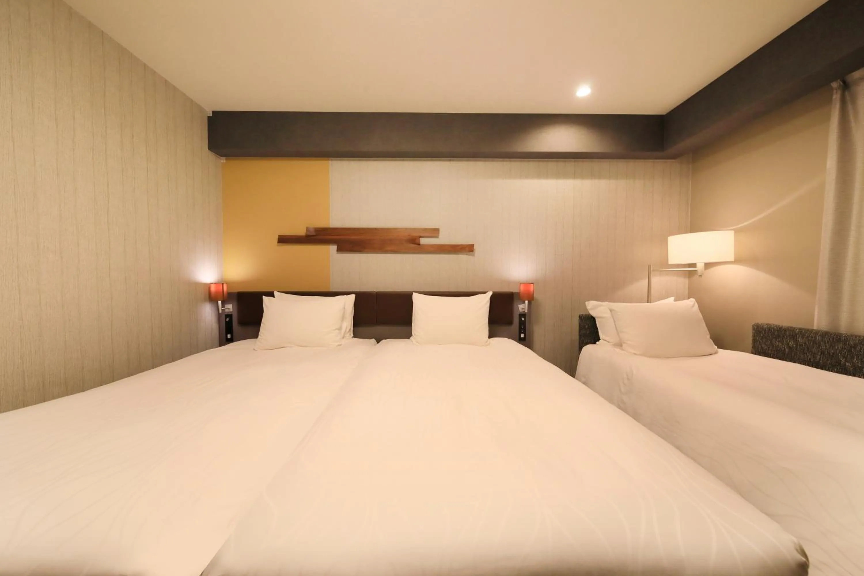 Bed in Richmond Hotel Narita