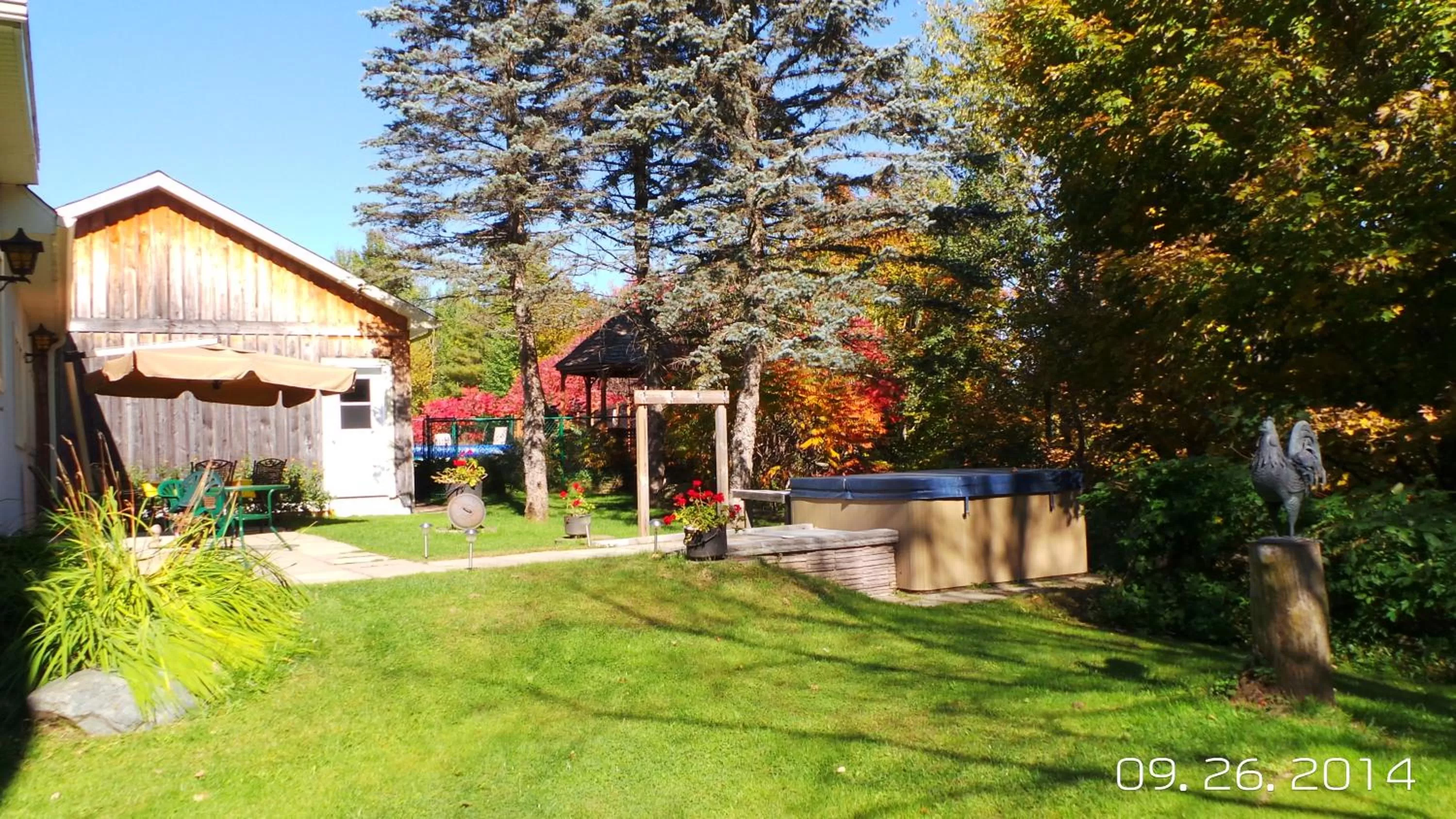 Garden in Auberge de la Tour et Spa