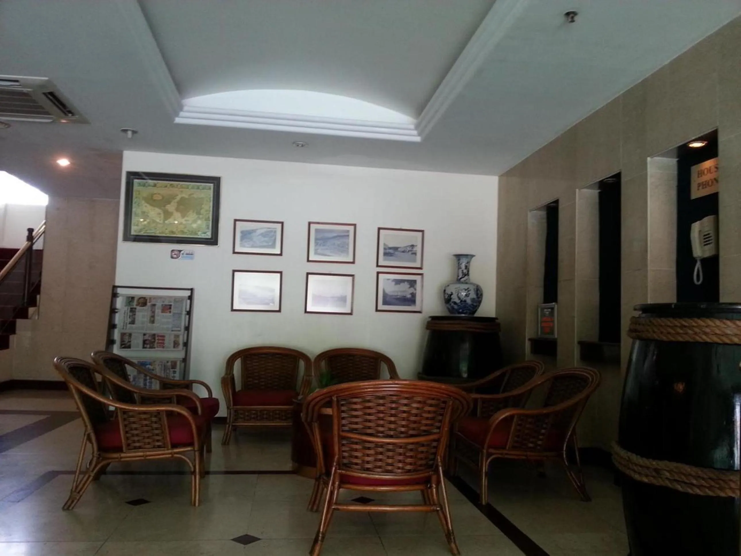 Pacific Orient Hotel ( 凯富大酒店 )