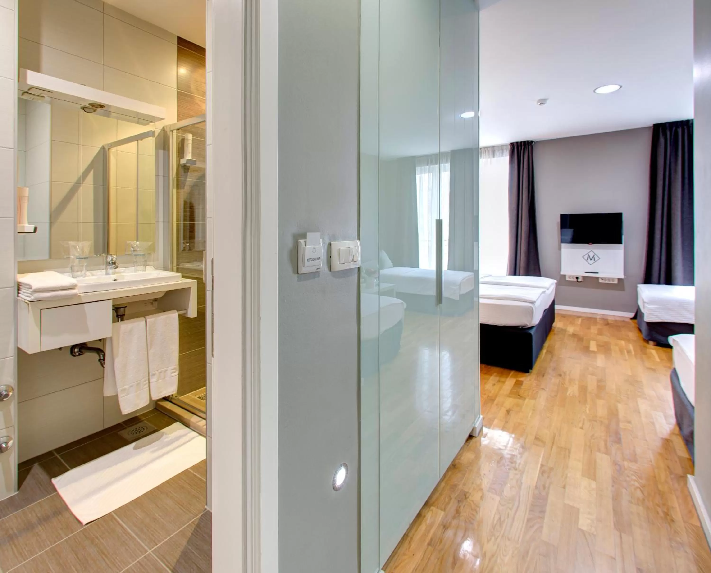 Photo of the whole room in Hotel Villa Milas