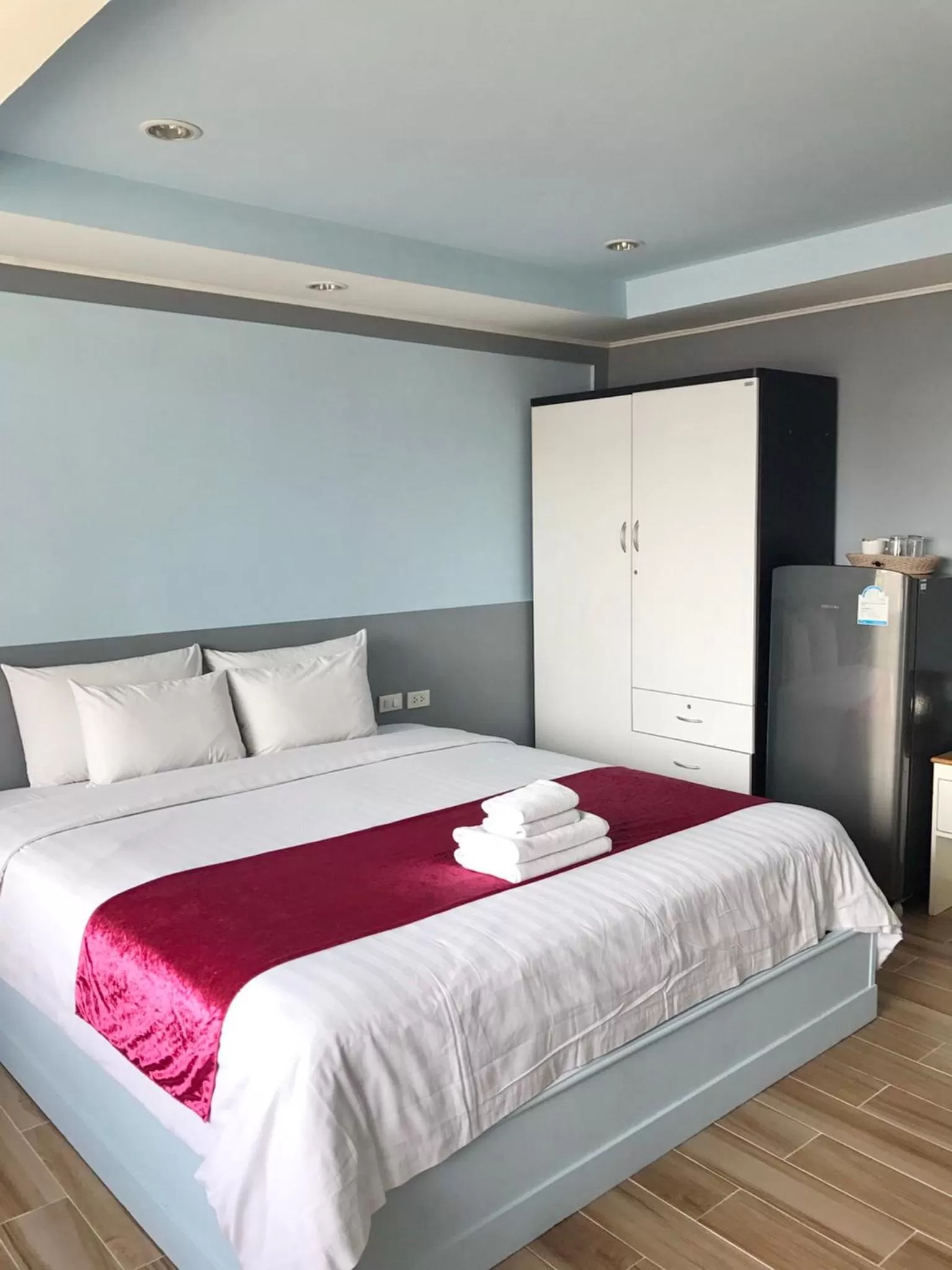 Bed in The Beach Front Resort, Pattaya