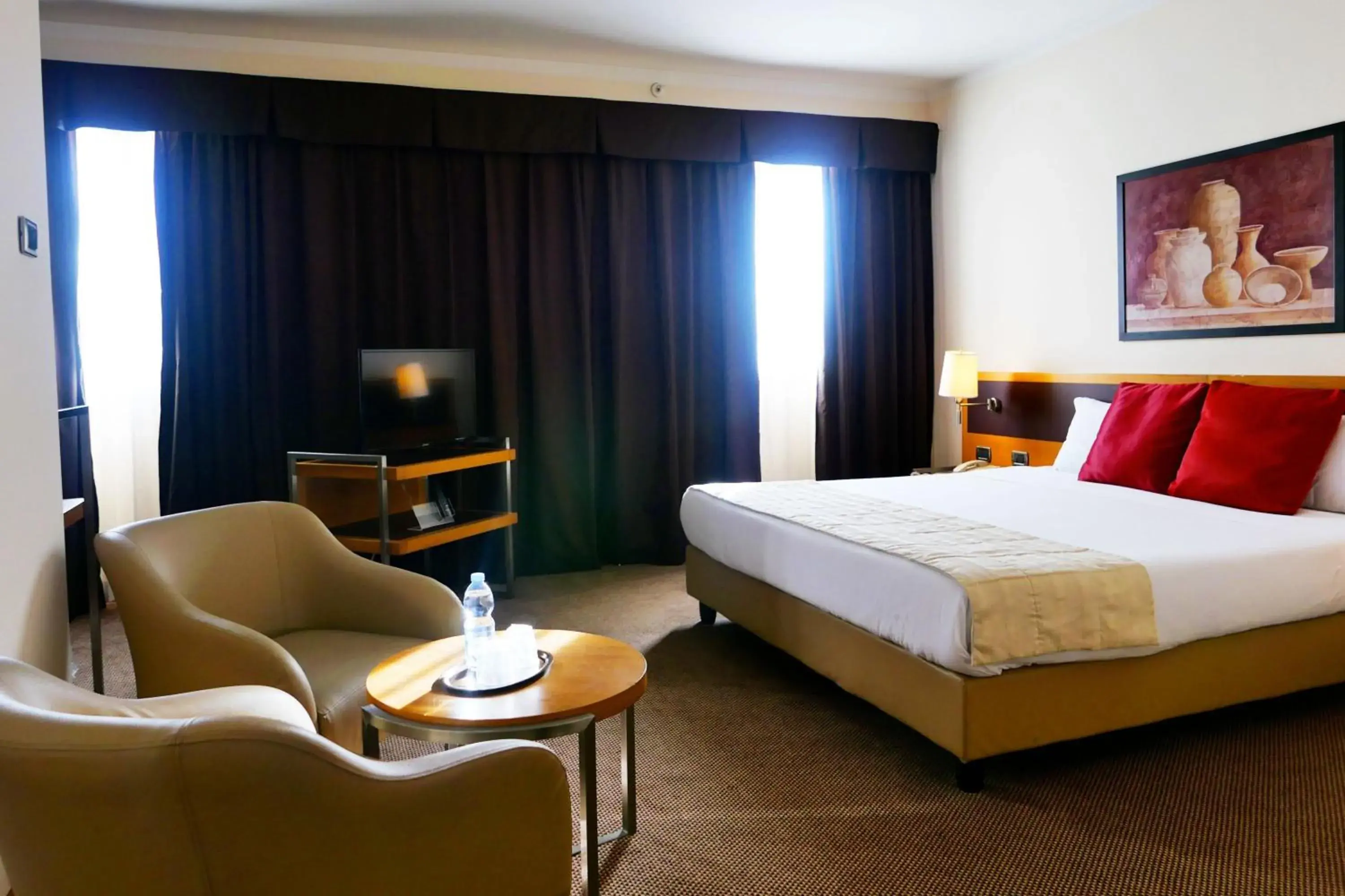 Junior King Suite in Plaza Caserta Junior King Suite in Plaza Caserta