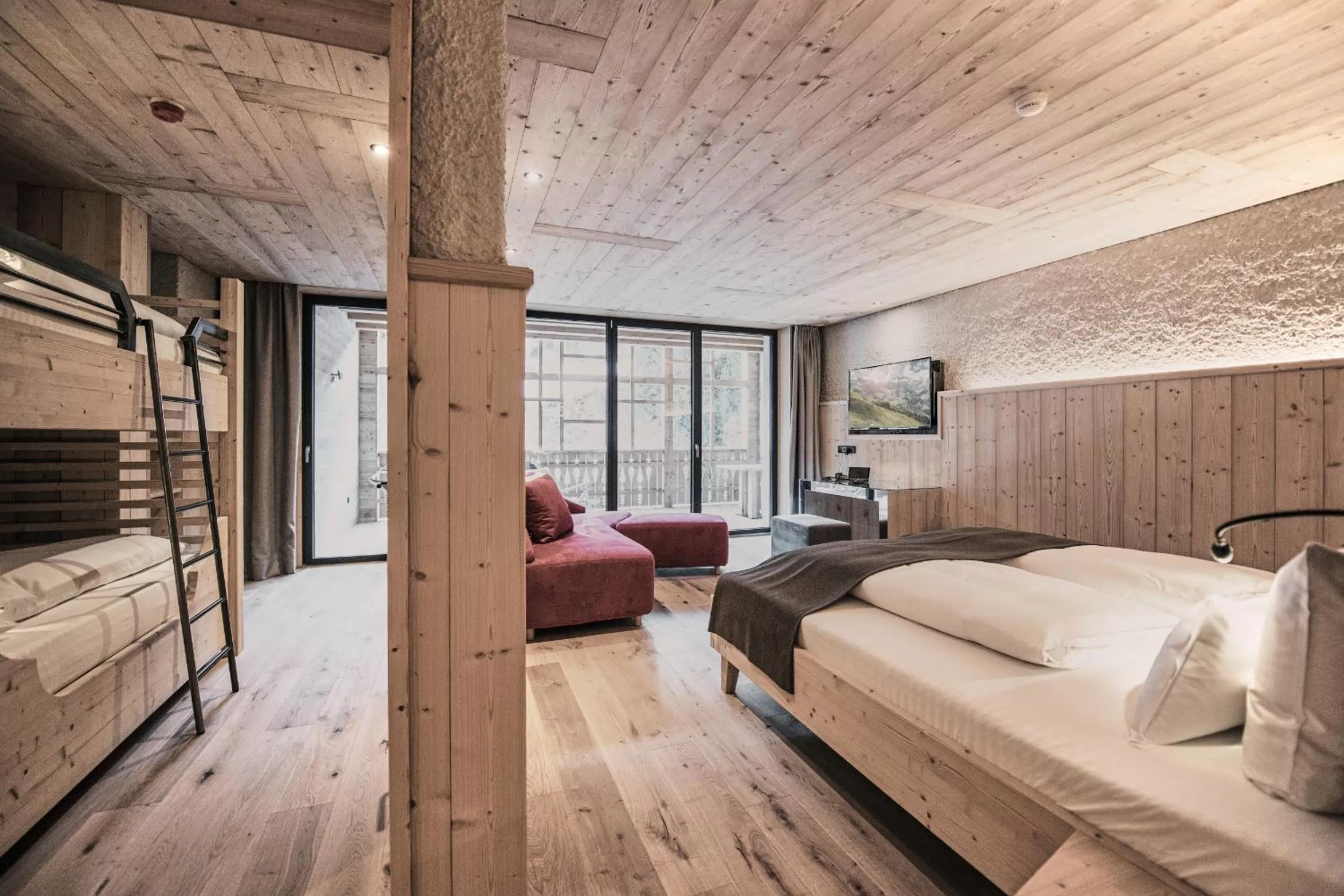 children, Bed in Tenne Lodges