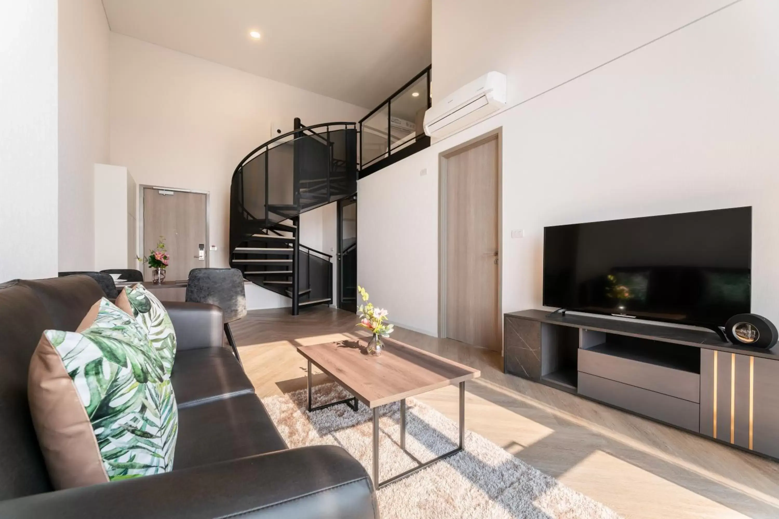 Duplex Family Suite in Ramada By Wyndham Bangkok Sukhumvit 87 Duplex Family Suite in Ramada By Wyndham Bangkok Sukhumvit 87