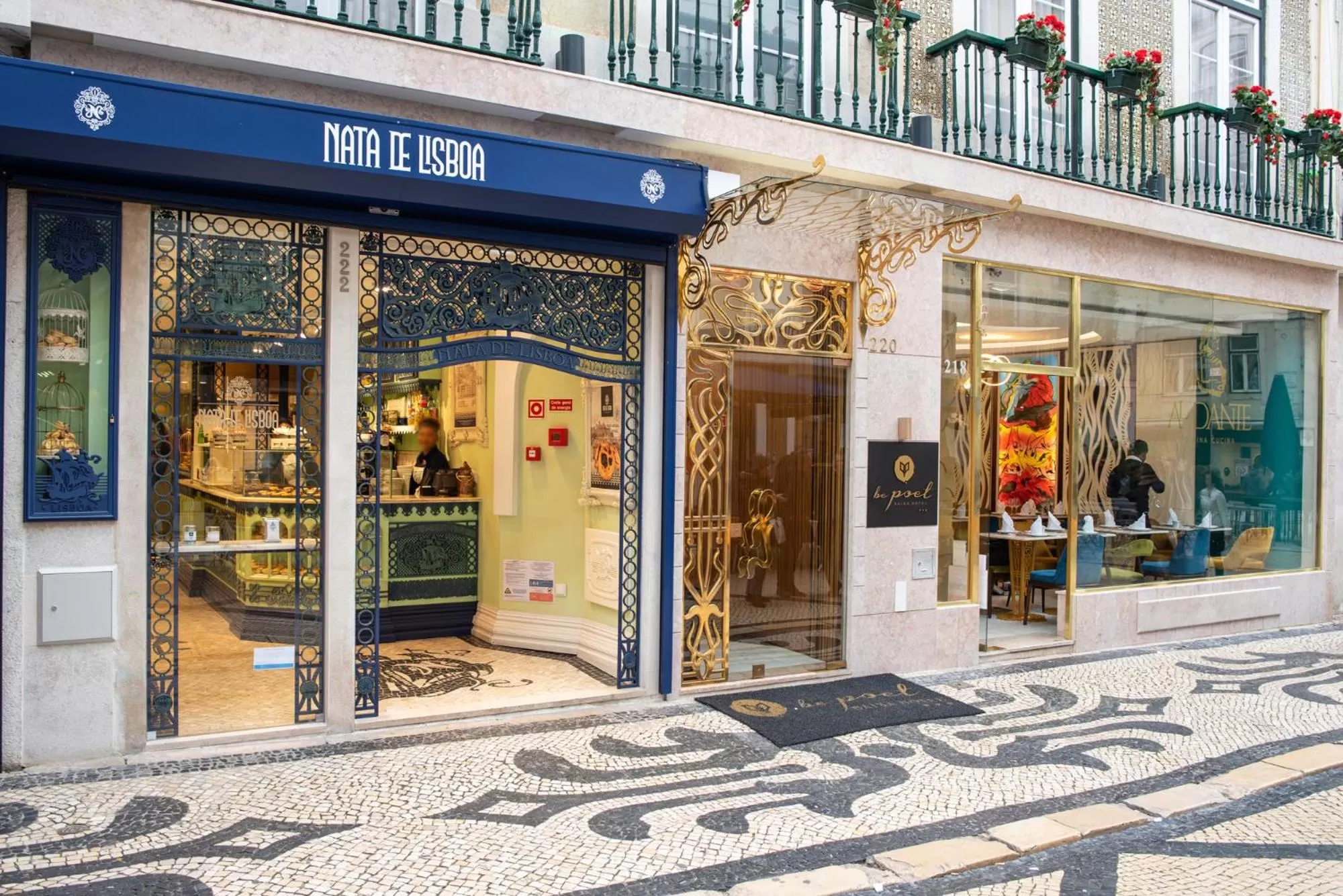 Facade/entrance in Be Poet Baixa Hotel
