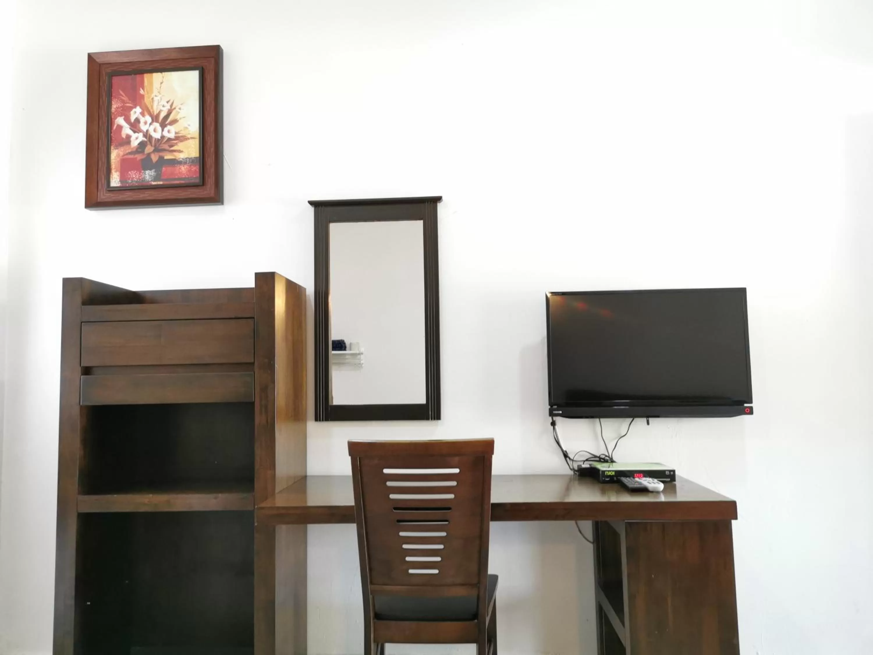 hair dresser in Cenang Room Rahsia Motel