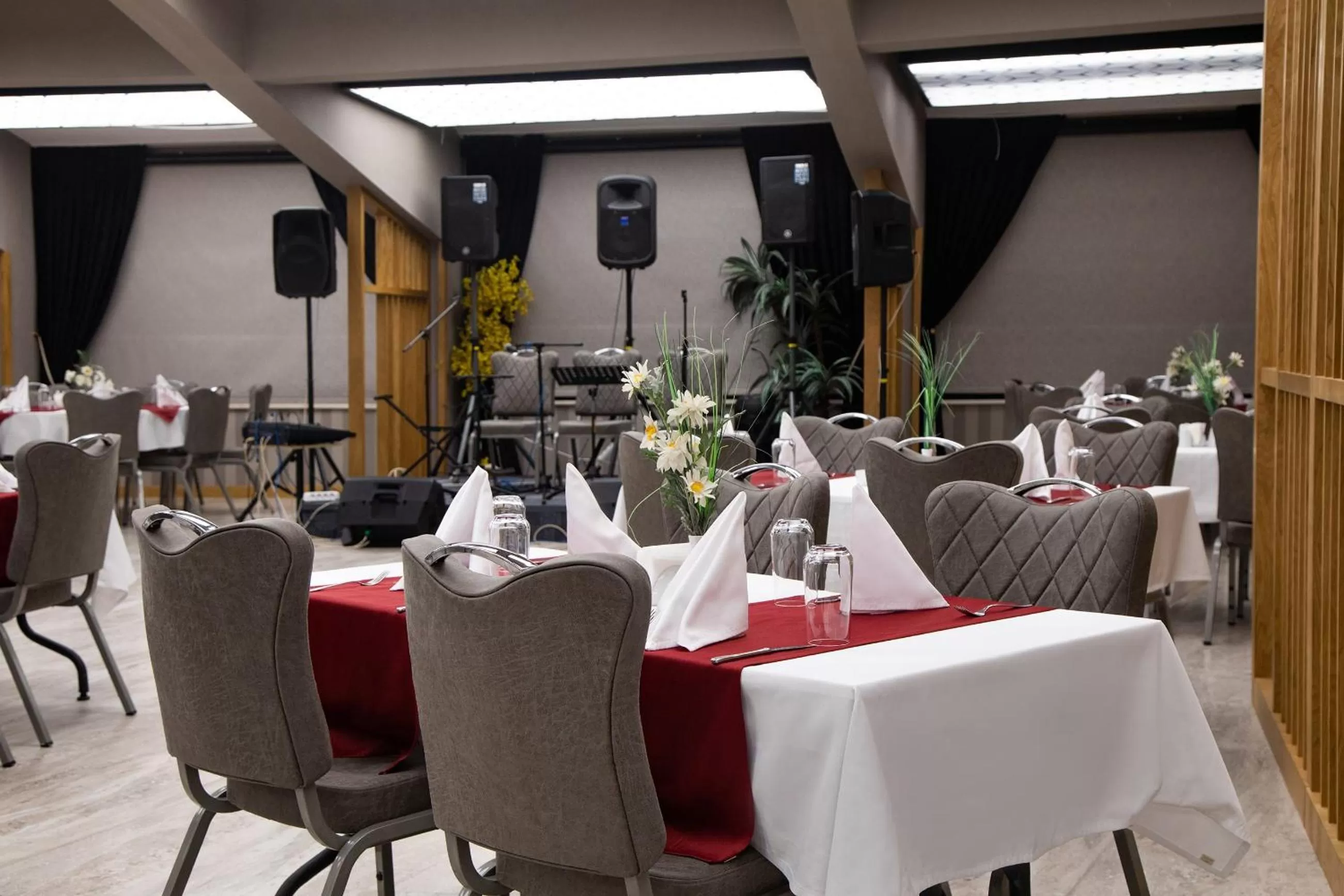 Restaurant/places to eat in Ipeksoy Thermal Hotel