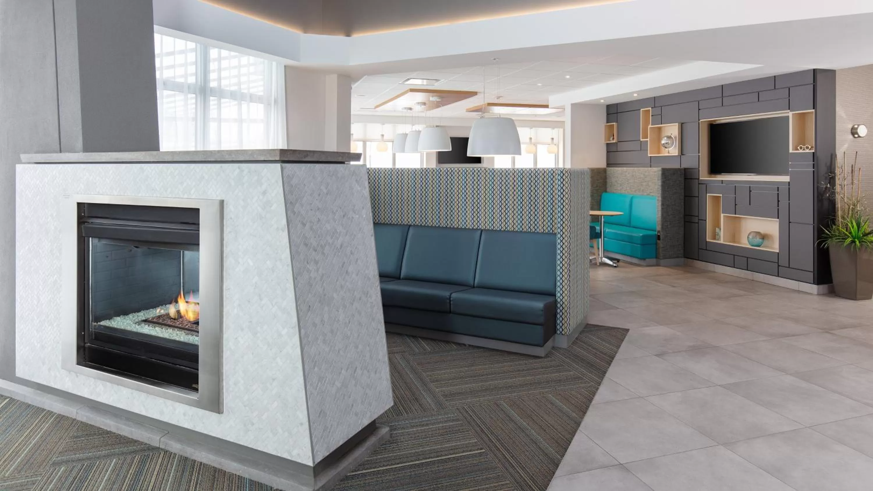 Lobby or reception in Holiday Inn Express Quebec City-Sainte Foy by IHG