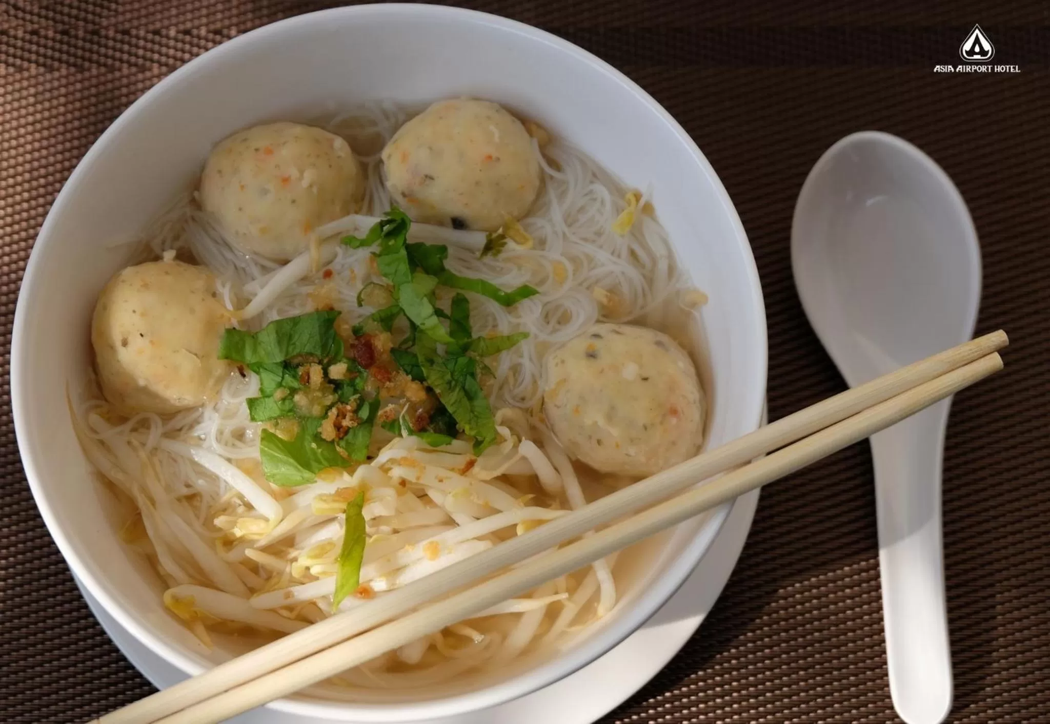 Breakfast in Asia Airport Hotel
