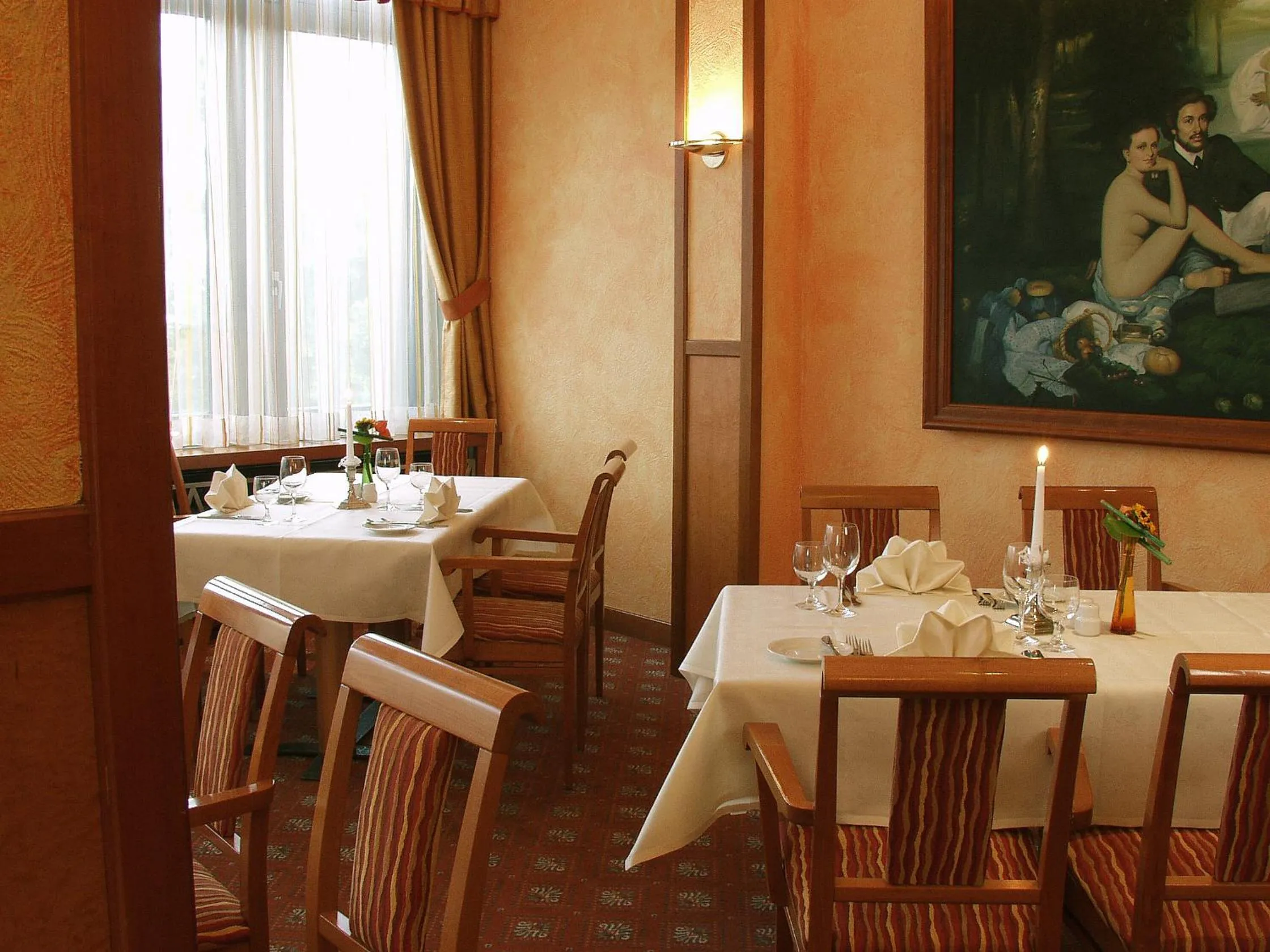 Restaurant/places to eat in Hotel Steglitz International