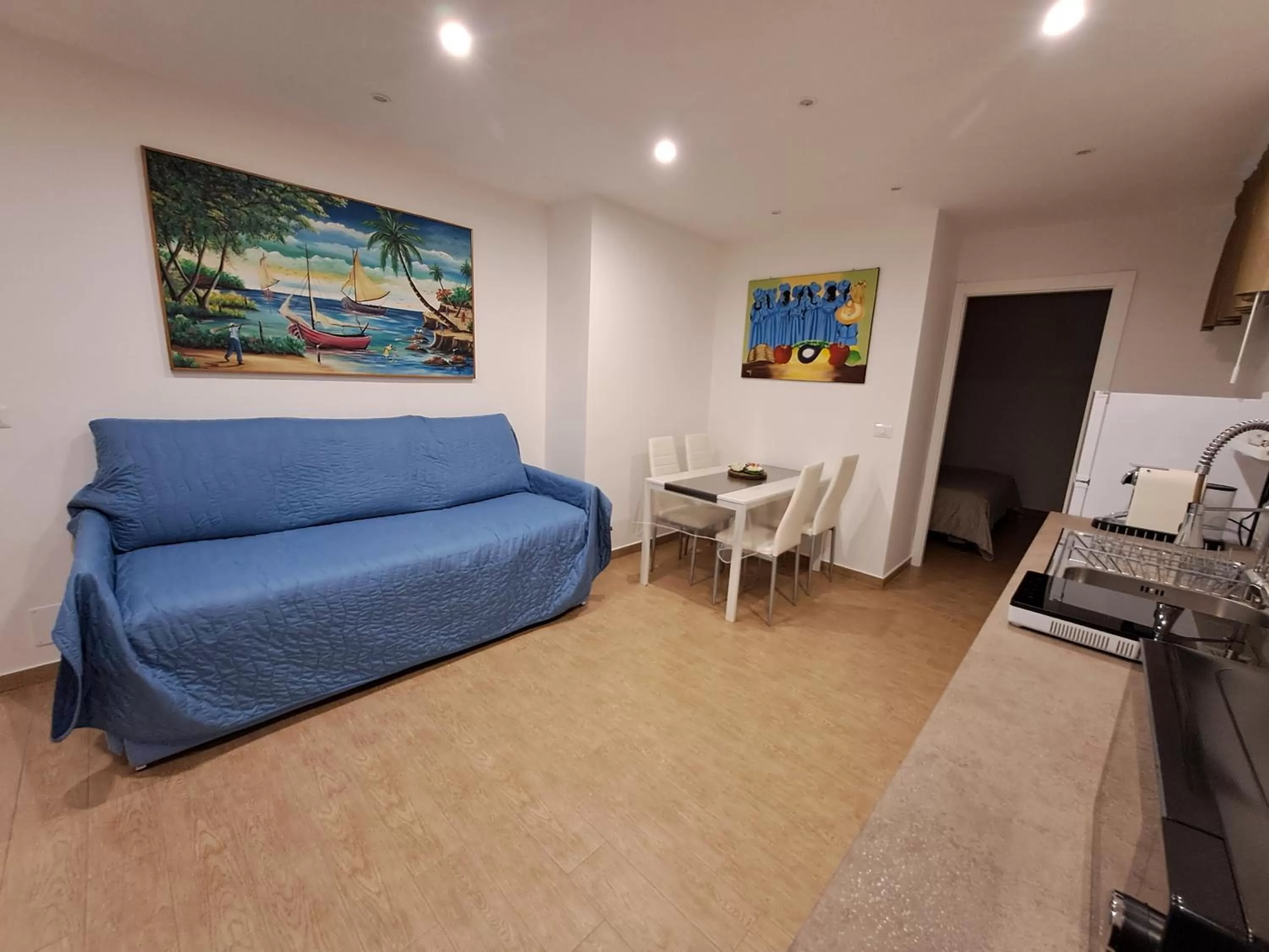 Seating Area in NICHOLAS HOME