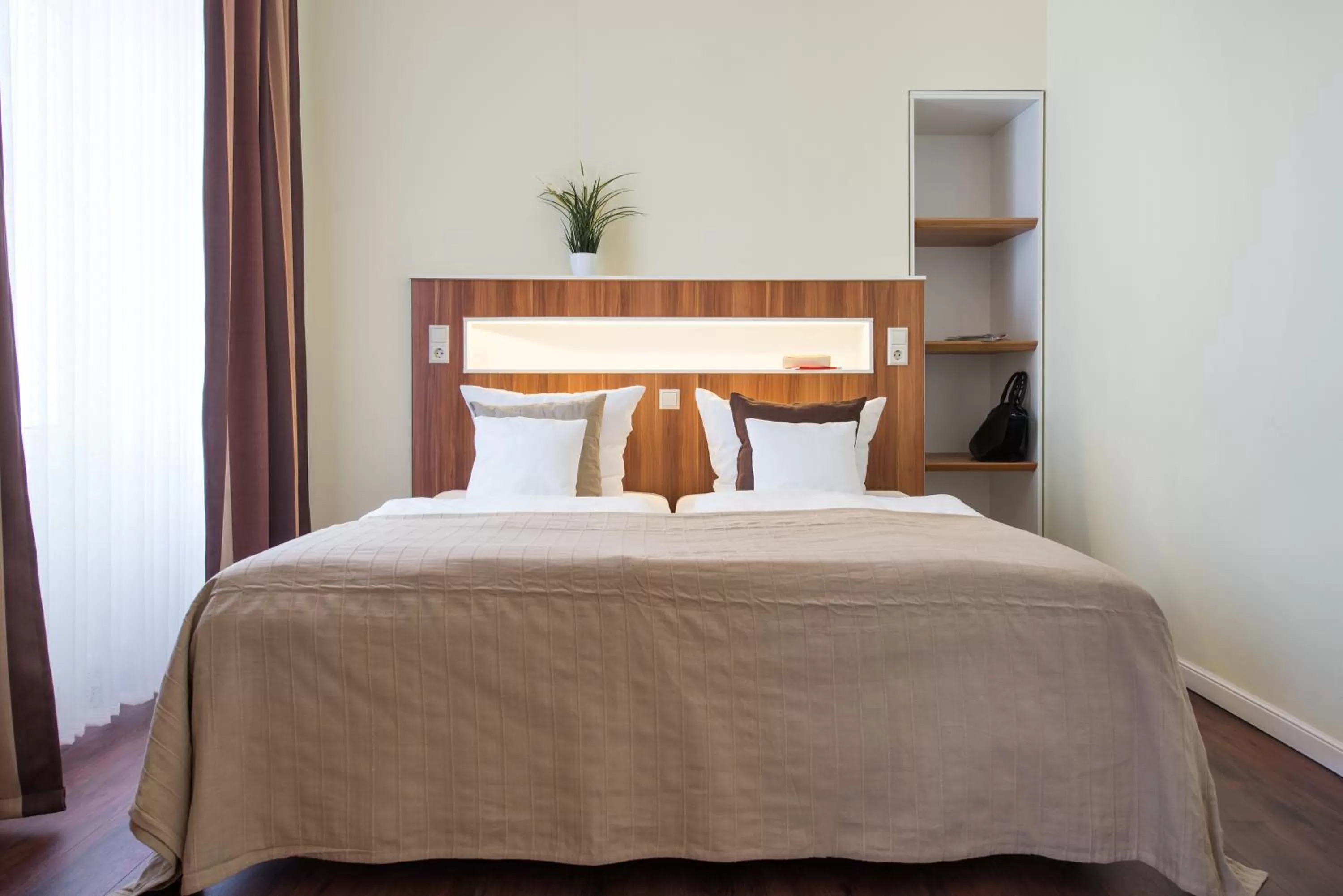 Bed in Hotel Stralsund