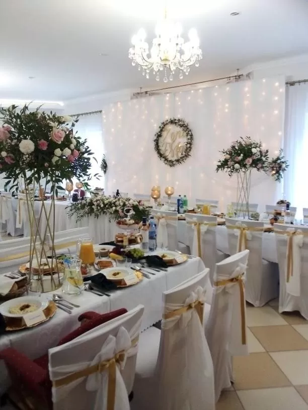 Restaurant/places to eat in Zajazd Pod Jesionami