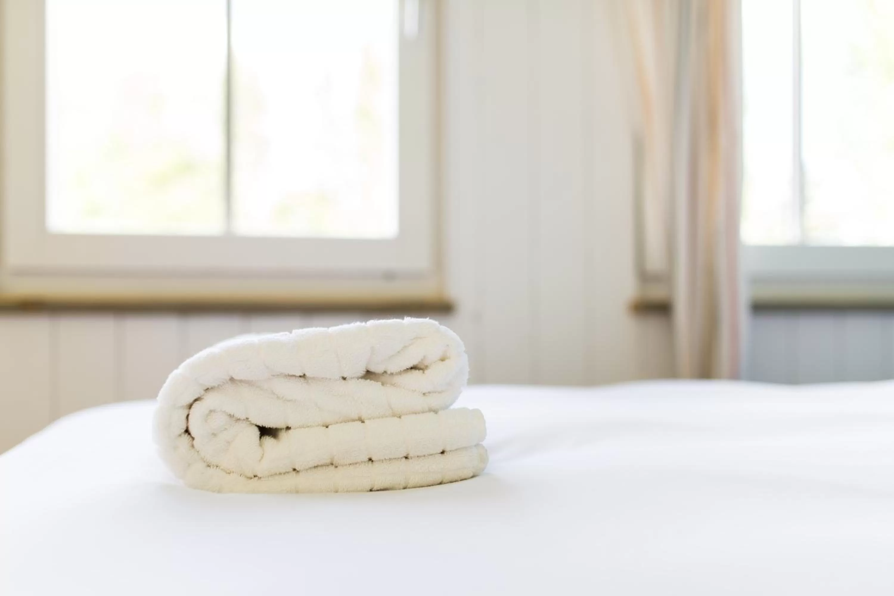 Decorative detail, Bed in The Holford Arms