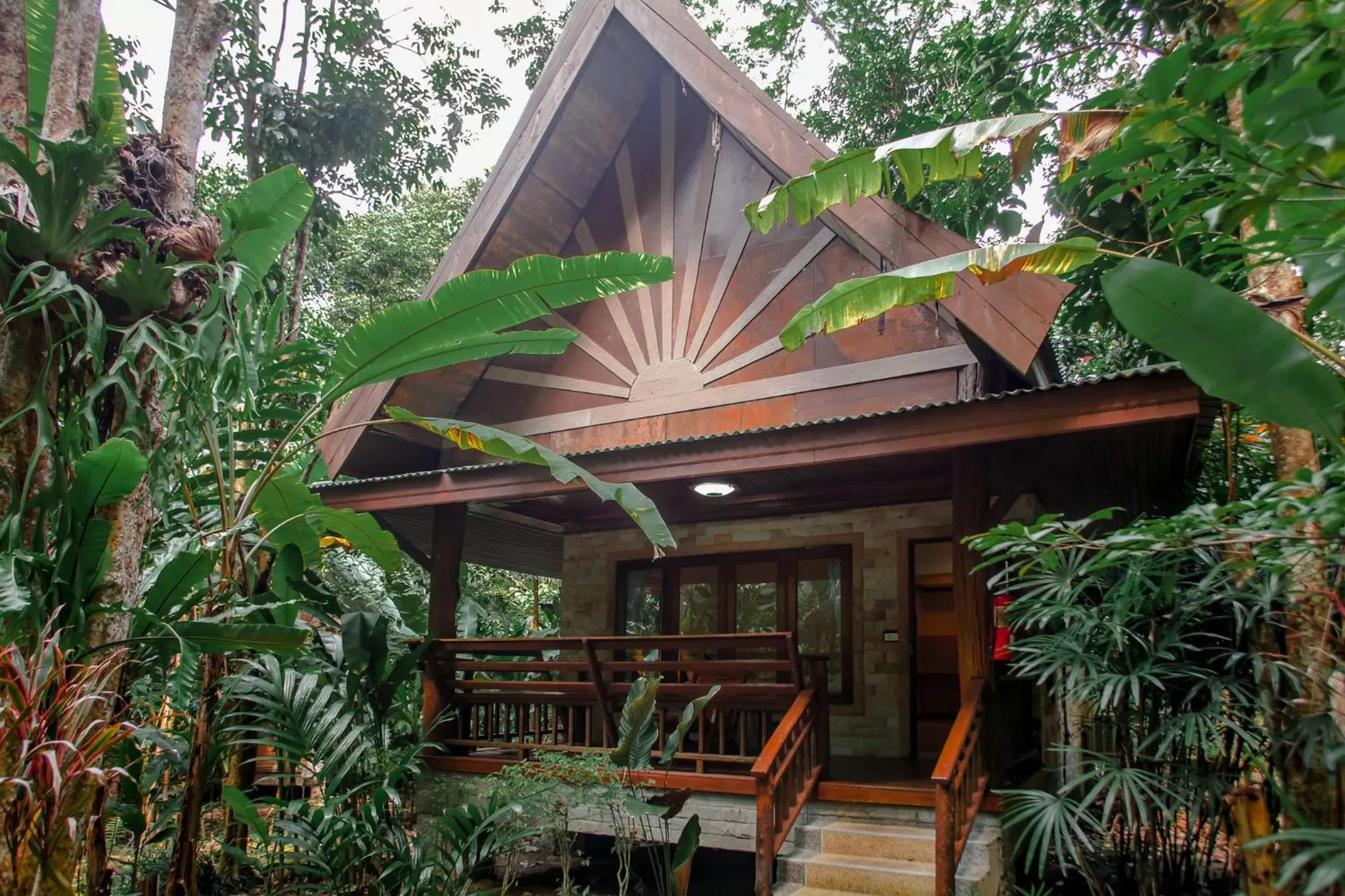 Aonang Cliff View Resort SHA Extra Plus