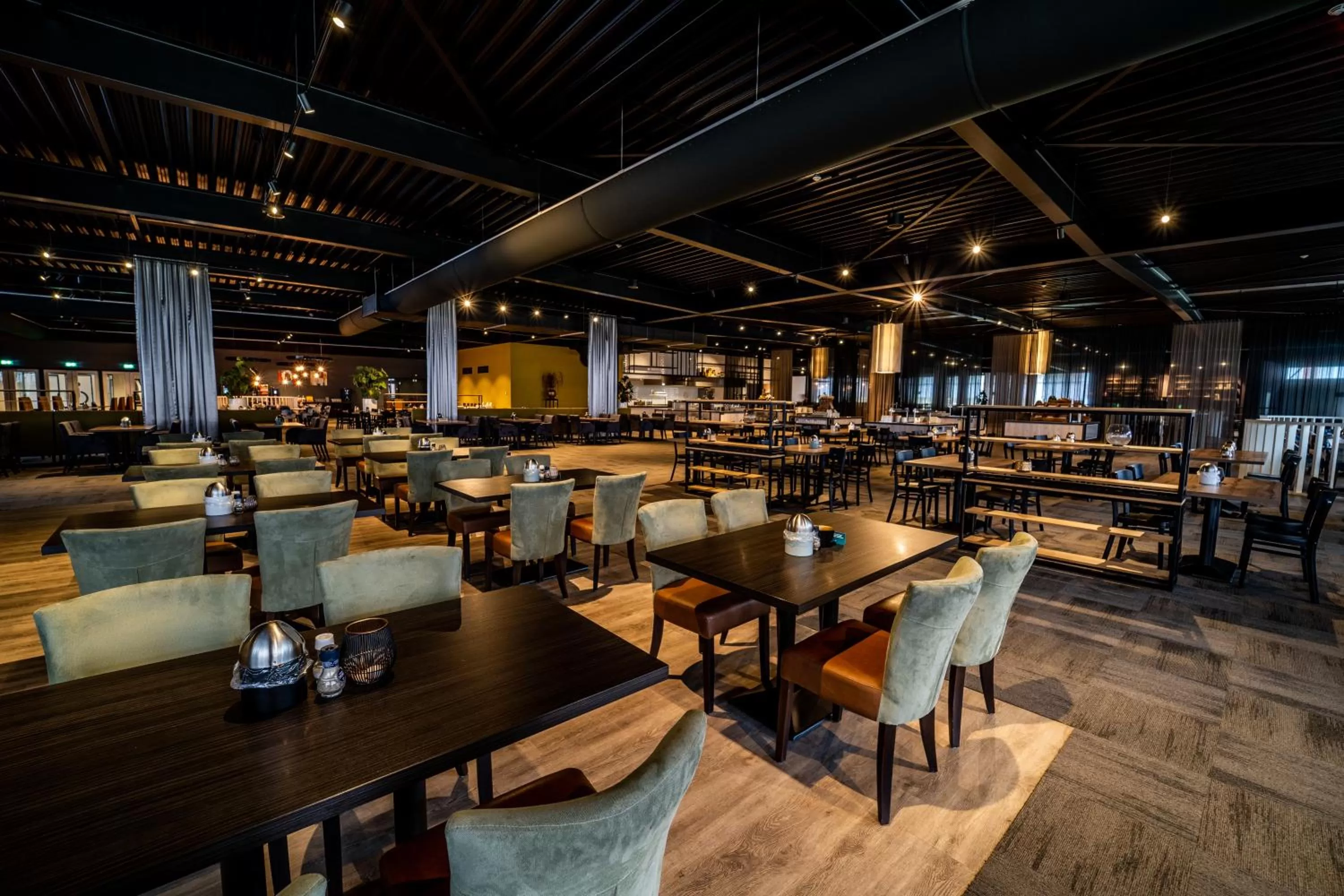 Restaurant/places to eat in Hotel De Bonte Wever Assen