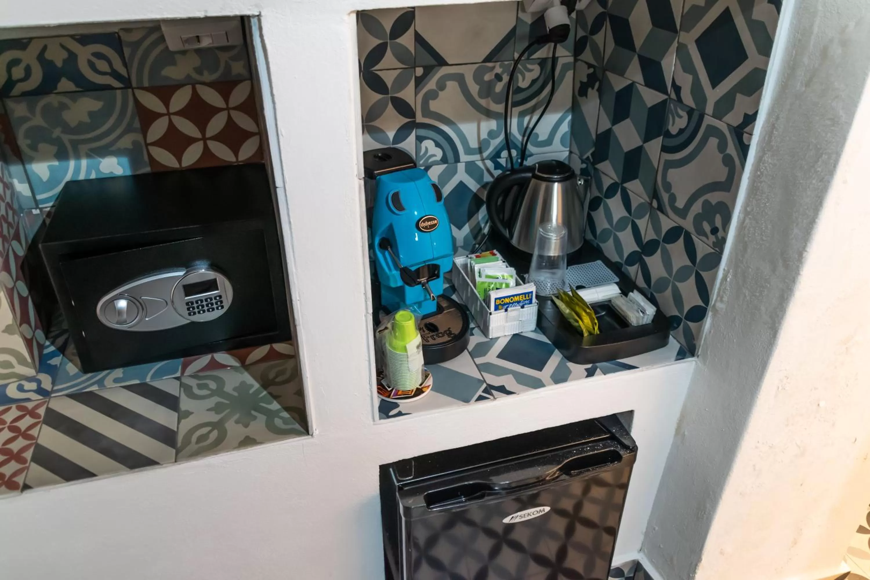 Community Rooms & Wine