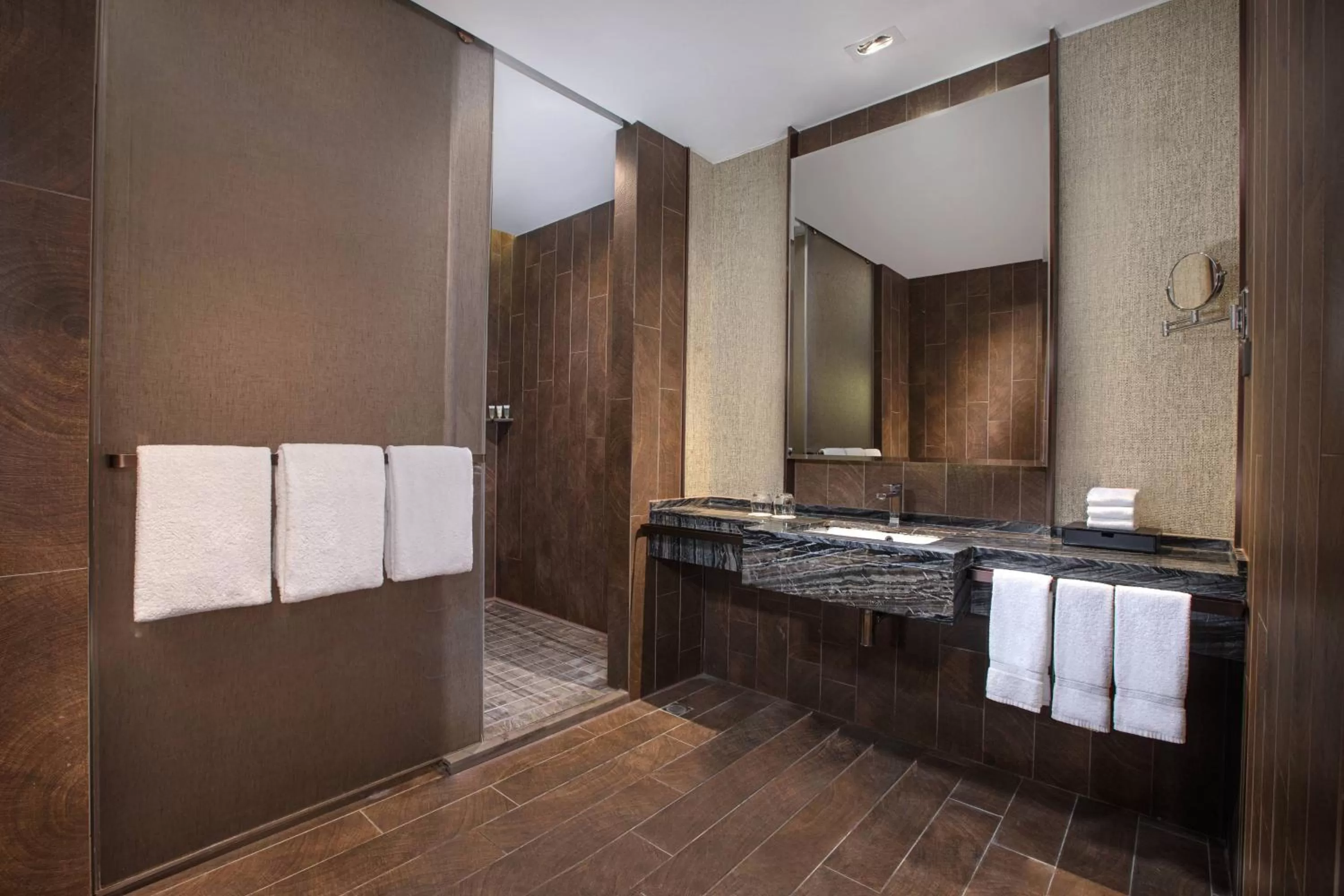 Bathroom in Courtyard by Marriott Shanghai International Tourism and Resorts Zone