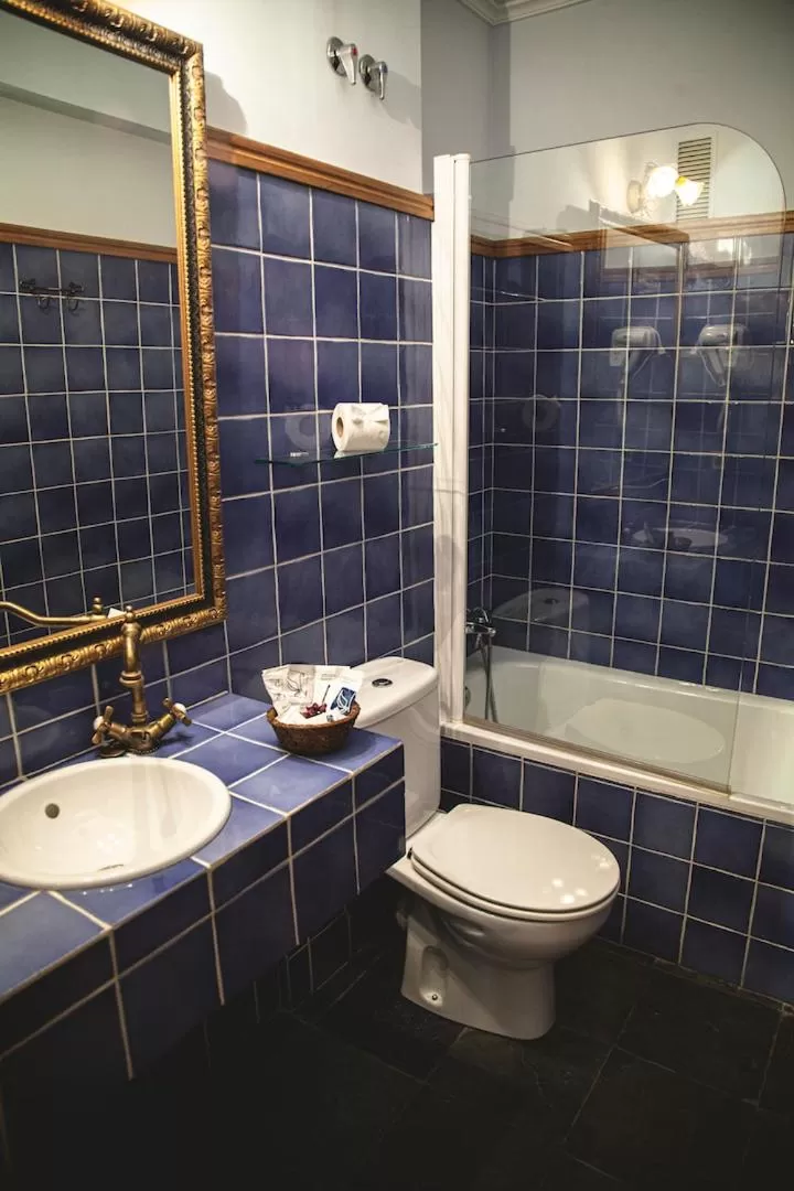 Bathroom in Posada Cicero