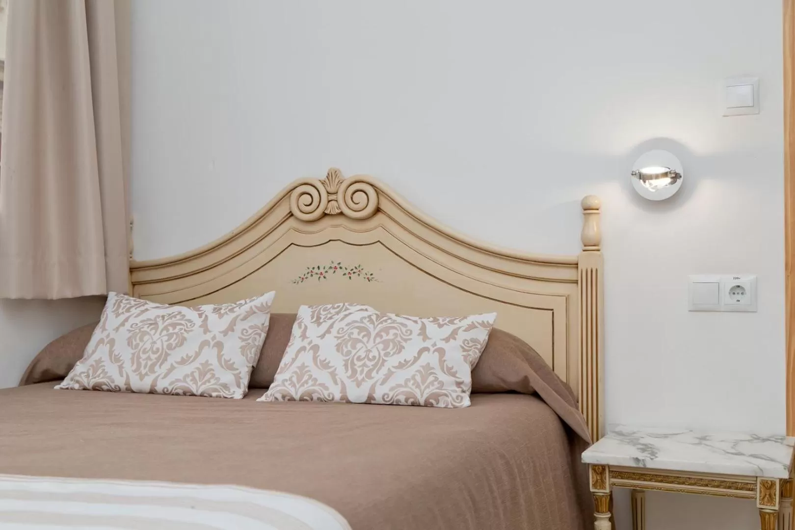 Bedroom, Bed in Hotel Marítimo Urban