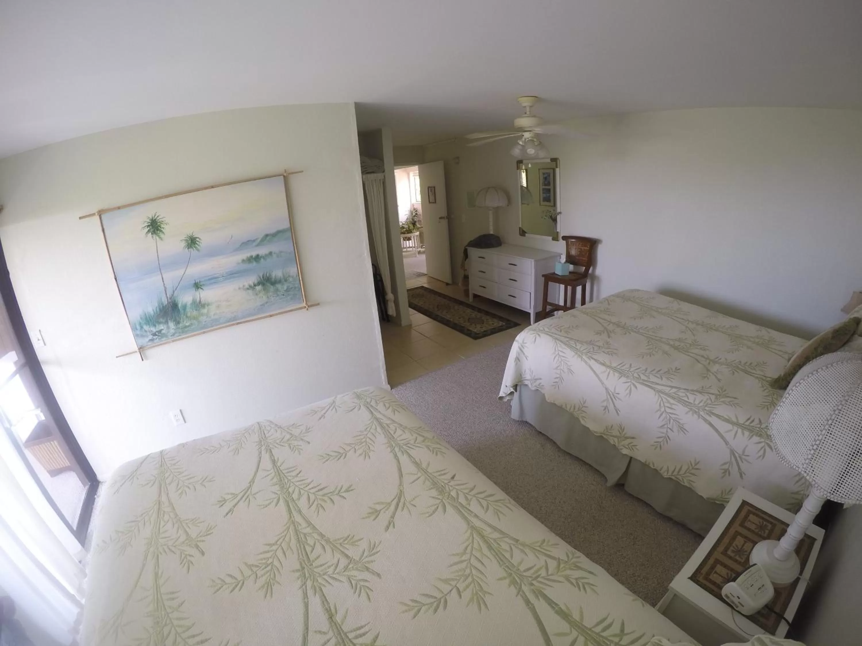 Quadruple Room with Bathroom in Hale-Hoola B & B