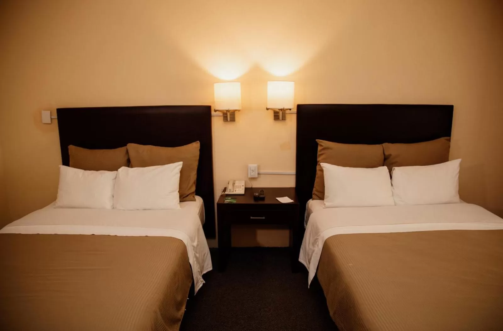 Bed in Hotel Rocaval San Cristóbal de las Casas