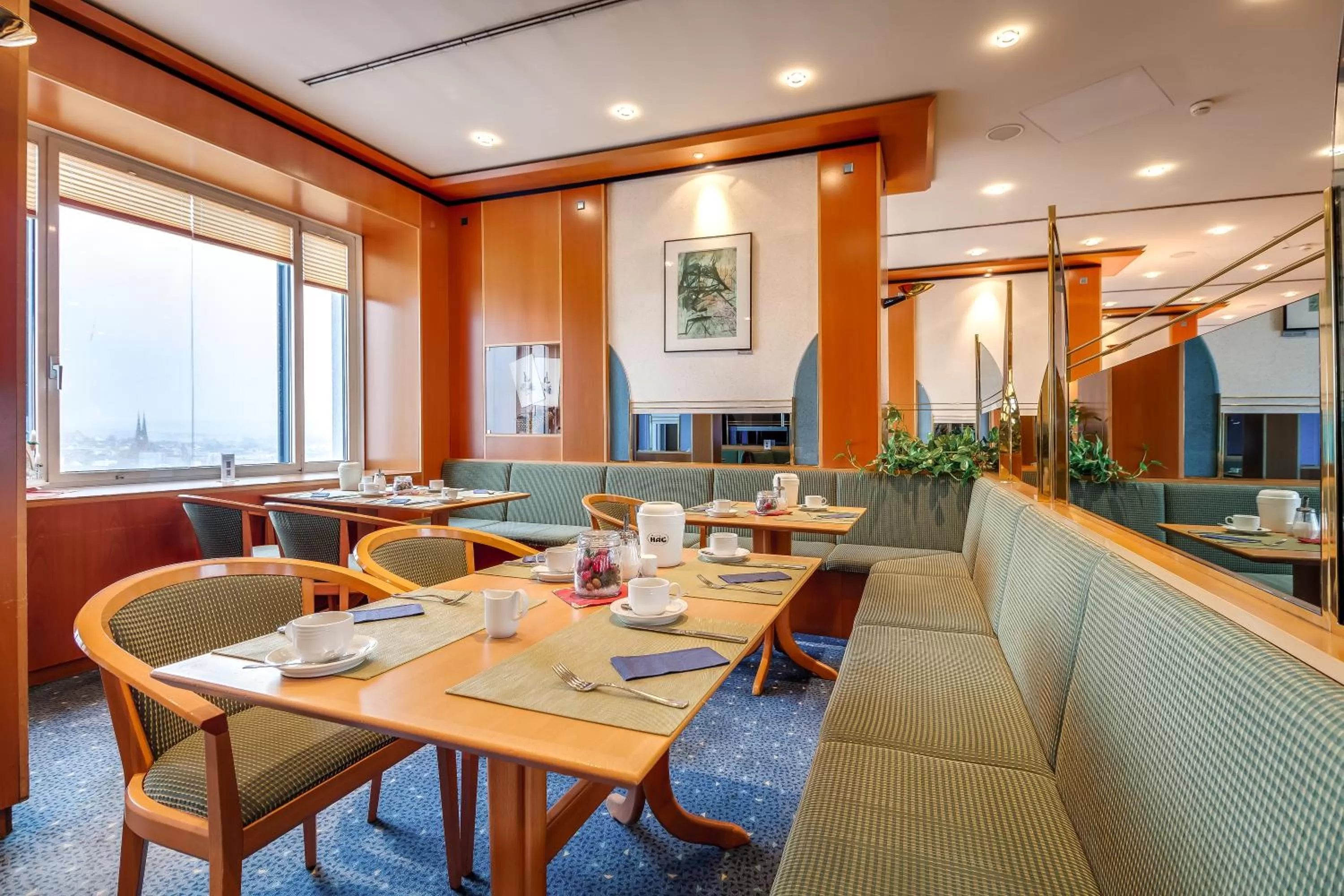 Restaurant/places to eat in Congress Hotel Chemnitz