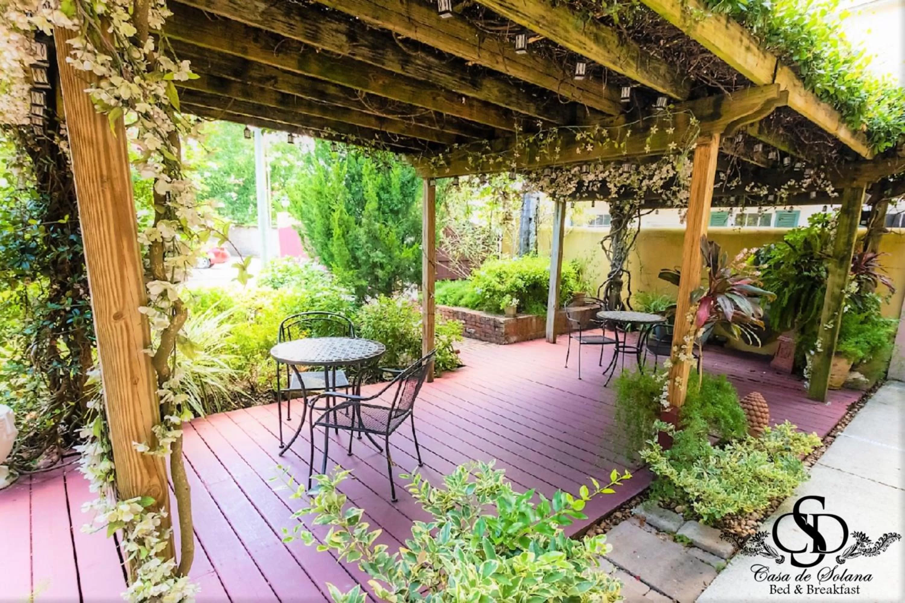 Garden view in Casa De Solana & Victorian House Bed and Breakfast