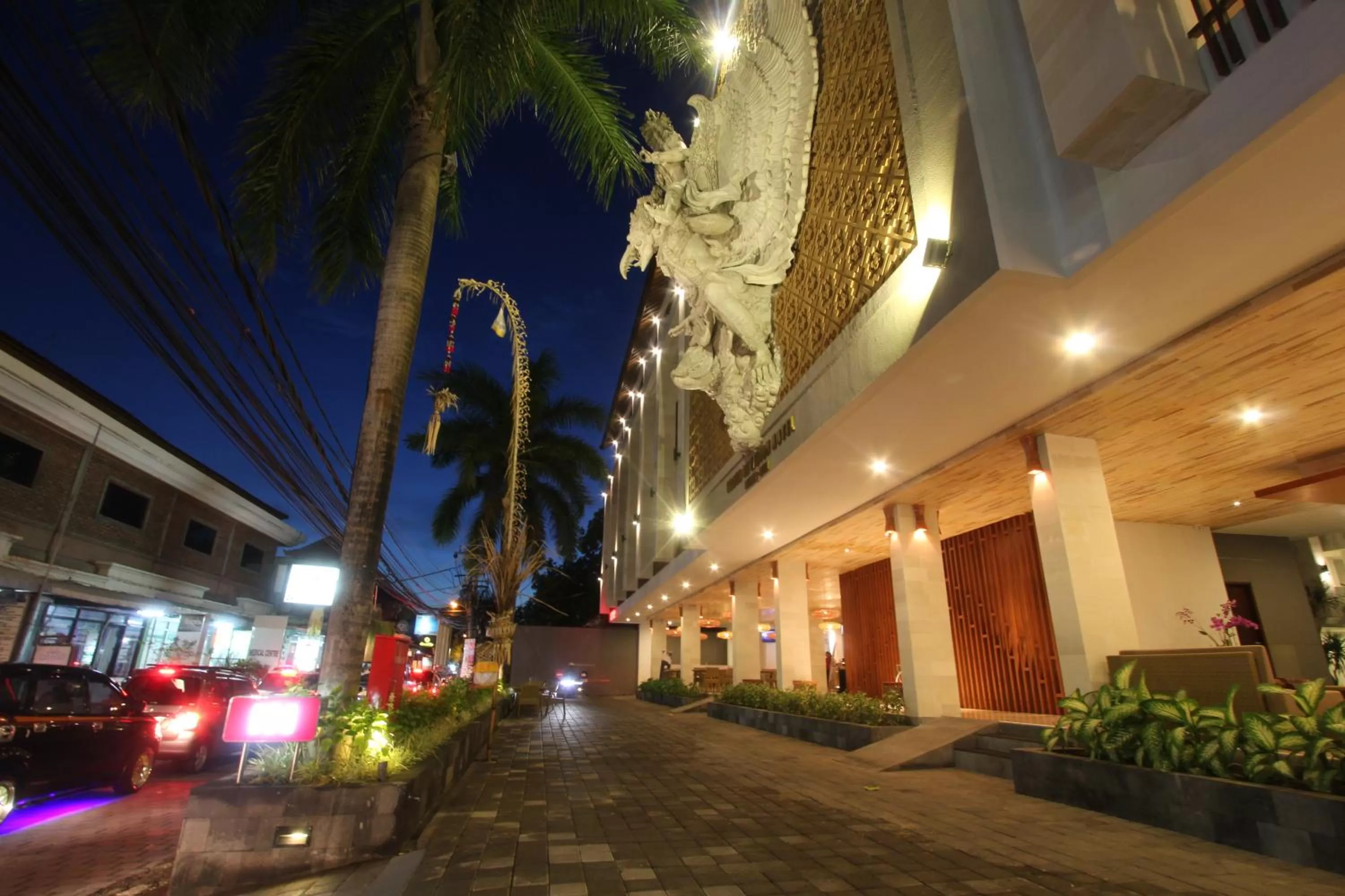 Facade/entrance in Grand La Walon Hotel