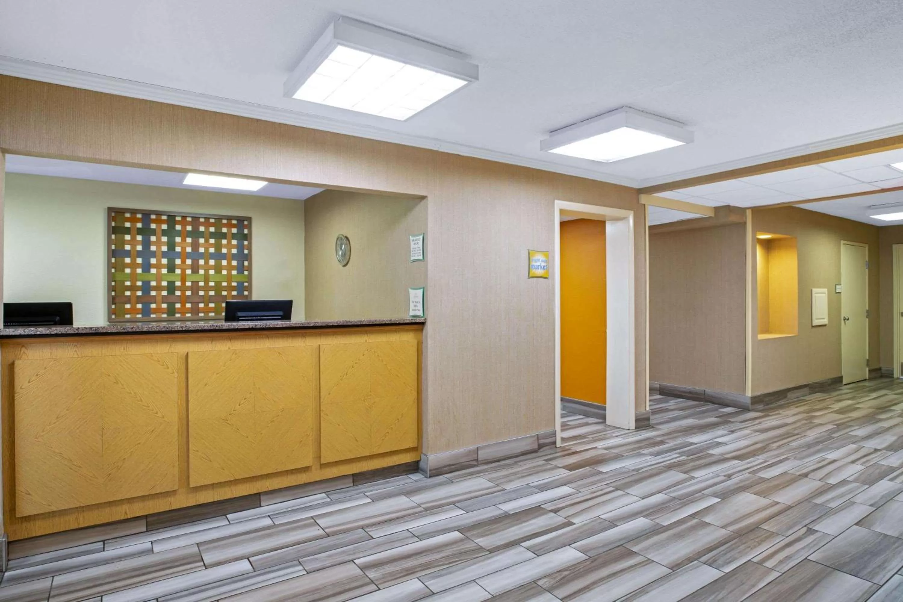 Lobby or reception in La Quinta Inn by Wyndham Auburn Worcester