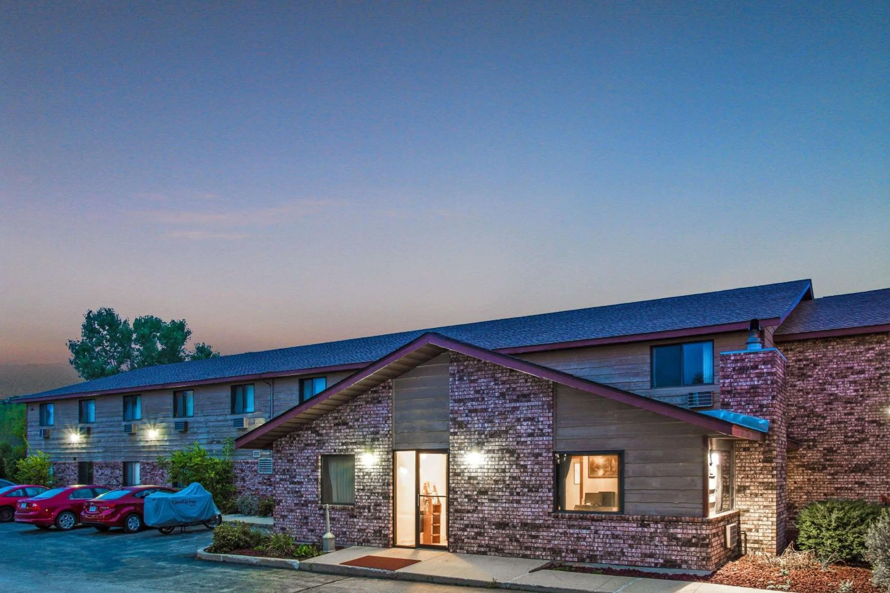 Property building in Super 8 by Wyndham Hartford WI