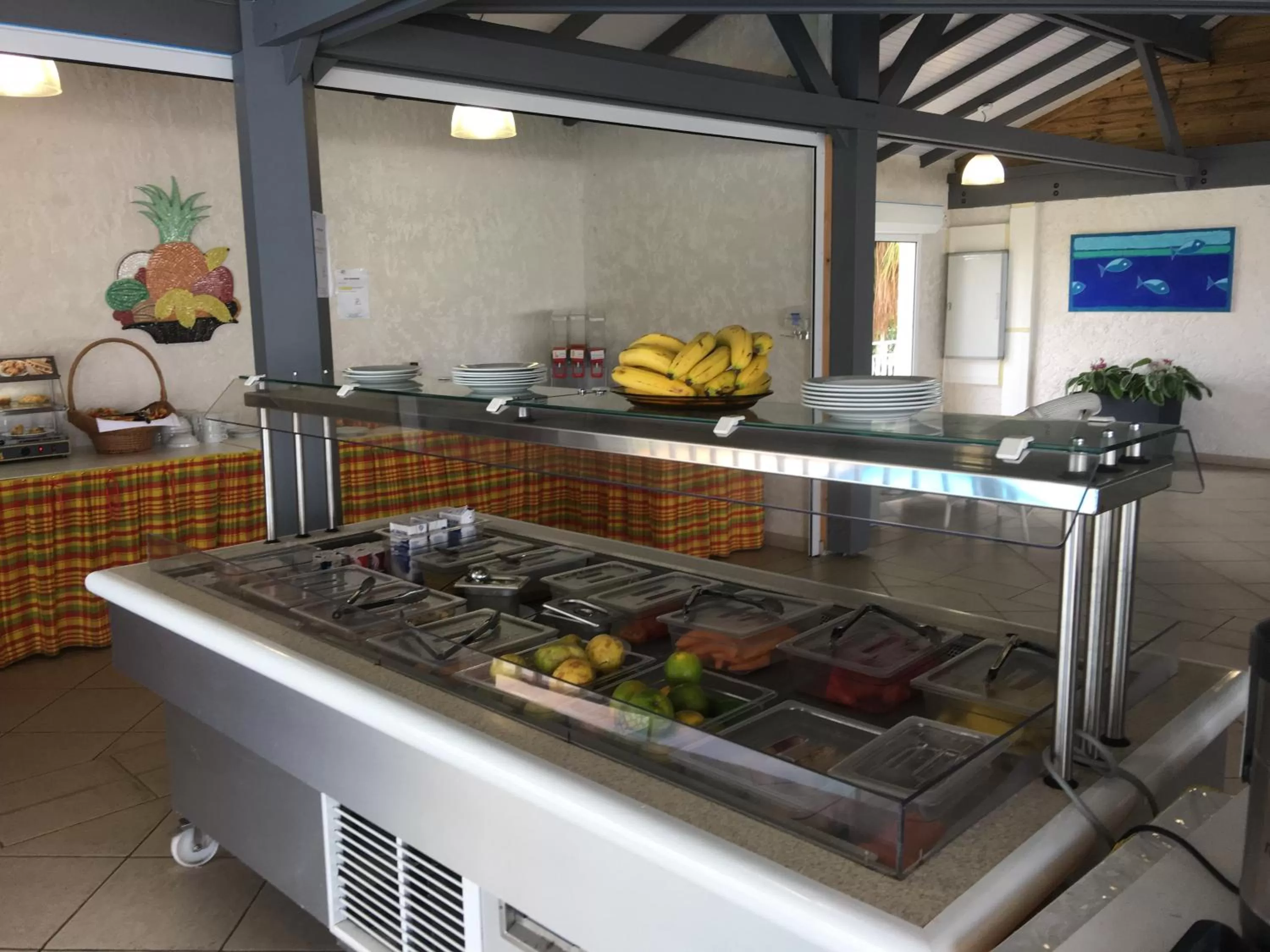 Buffet breakfast, Kitchen/Kitchenette in Hotel Village Soleil